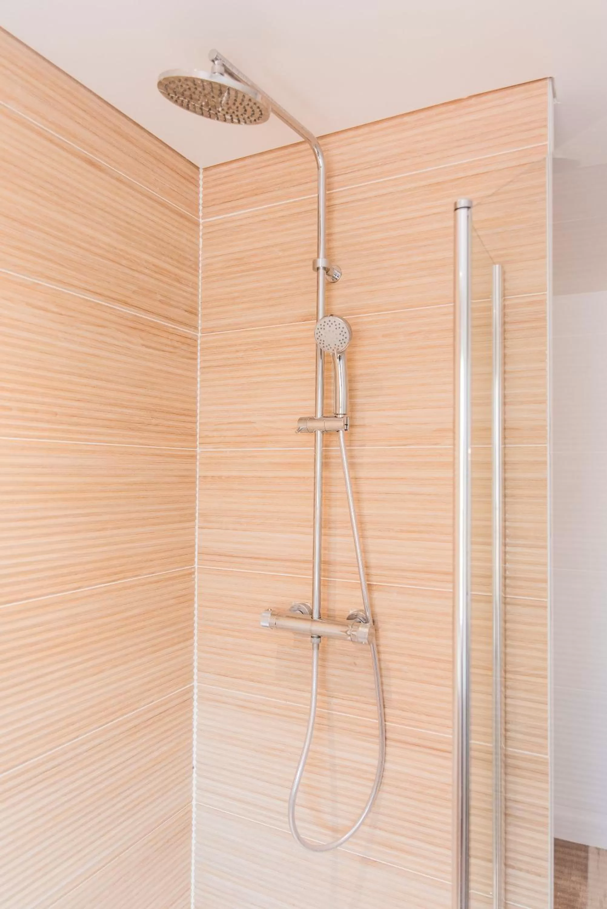 Bathroom in **Auberge de l'Aude**