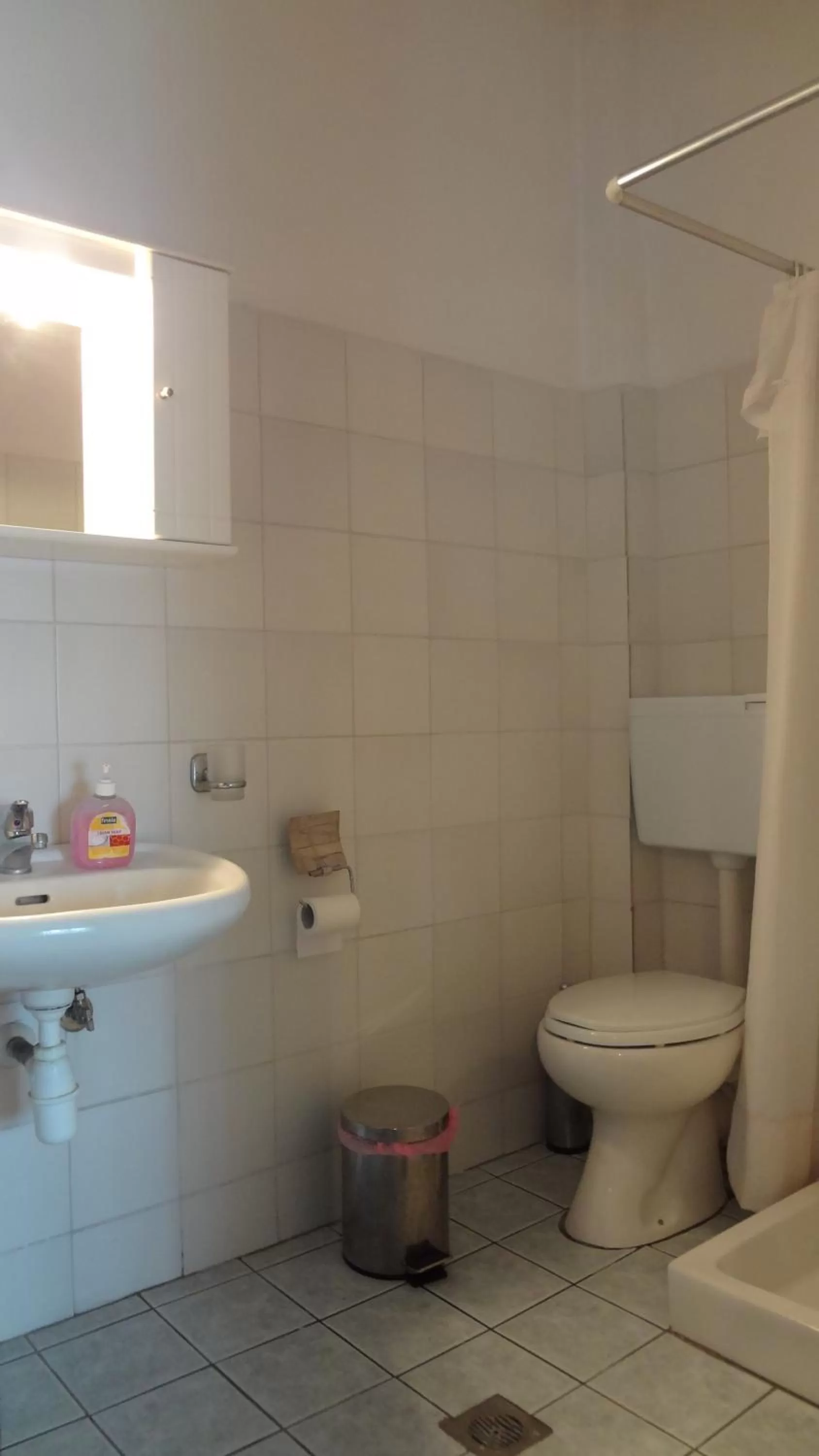 Bathroom in Acropolis Hotel