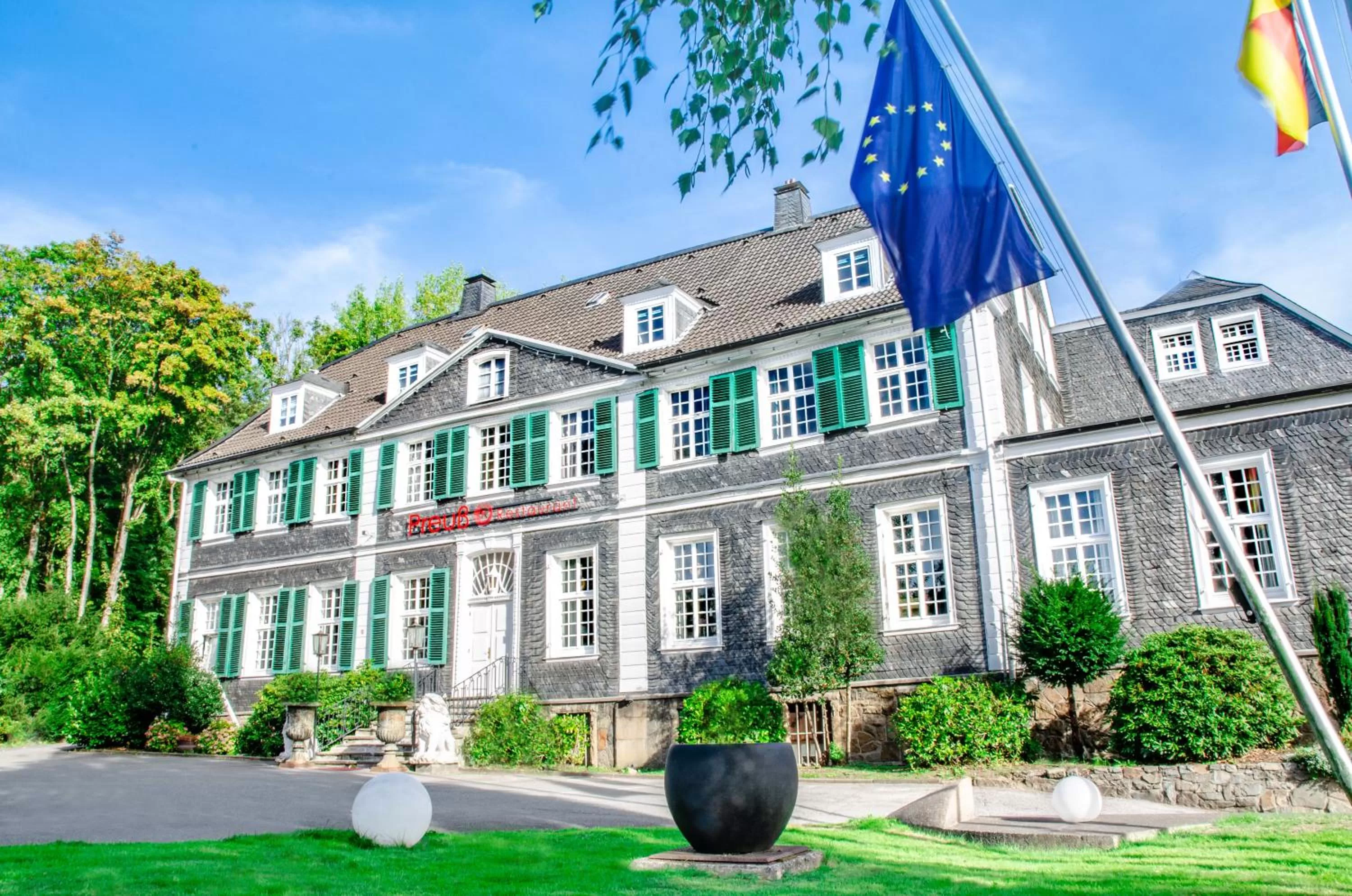 Facade/entrance in Parkhotel FRITZ am Brunnen