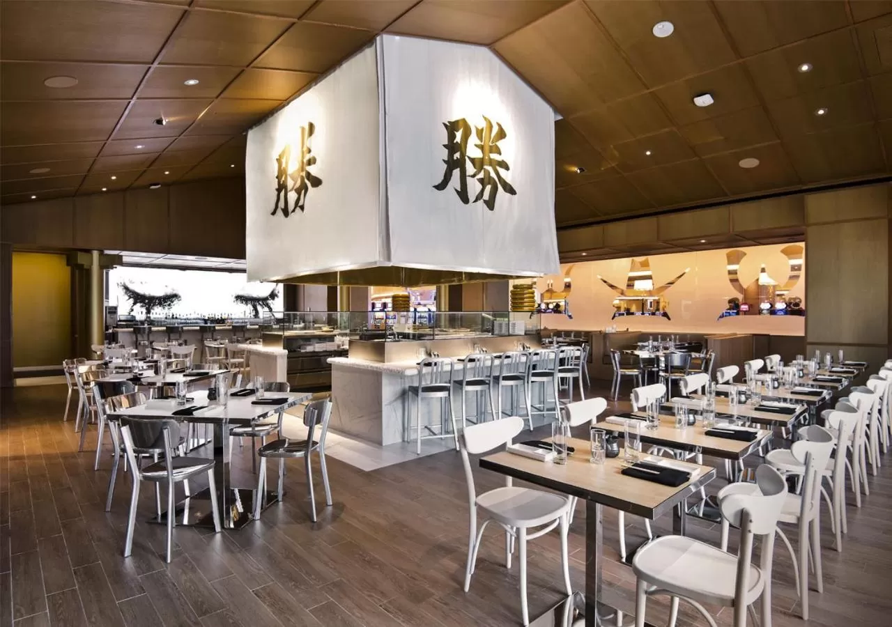 Lunch in SLS at Baha Mar