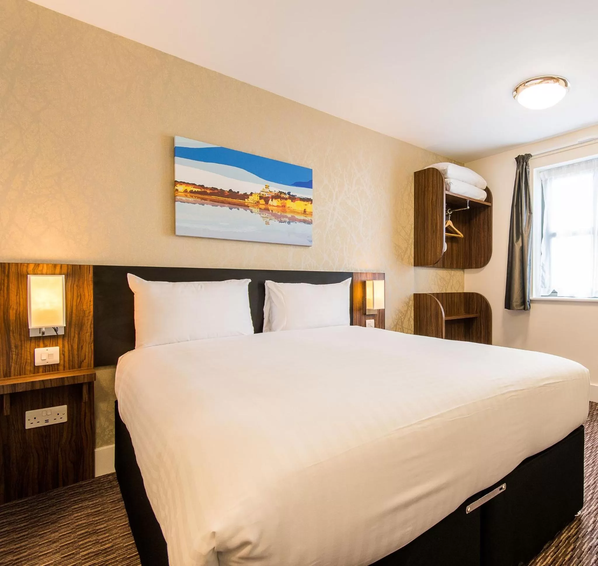 Bedroom, Bed in Willows, Blackburn by Marston's Inn