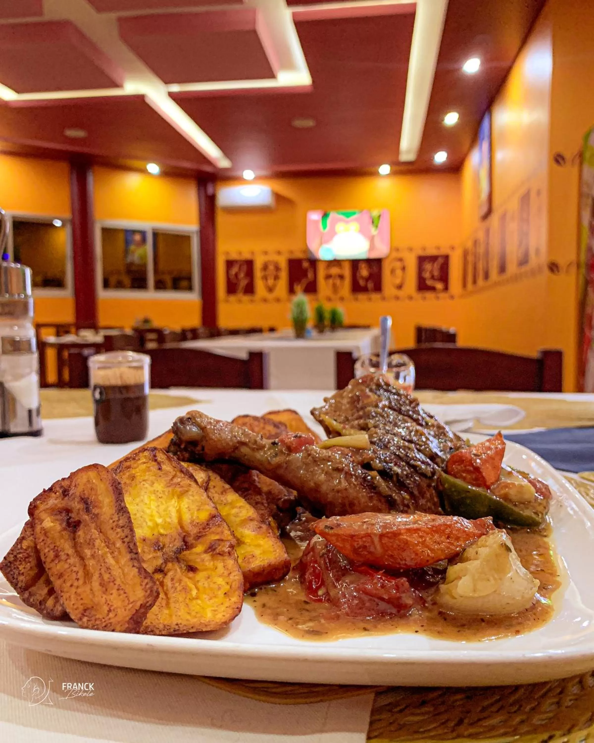 Restaurant/places to eat in La Vallée de Bana