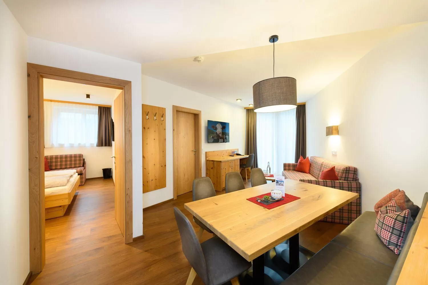 Photo of the whole room, Bed in Appartement-Pension Kendlbacher