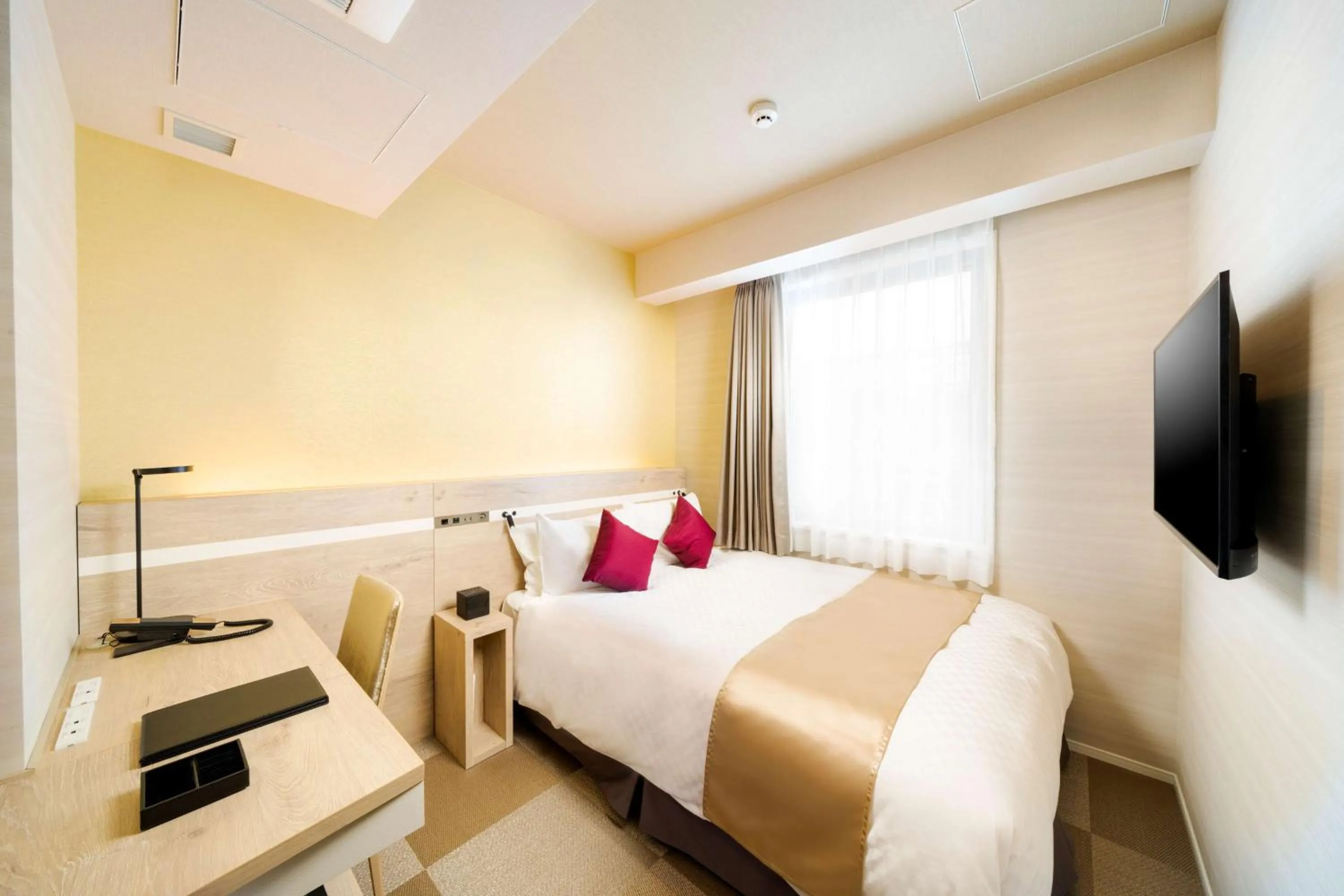 Bedroom, Bed in Best Western Hotel Fino Tokyo Akasaka