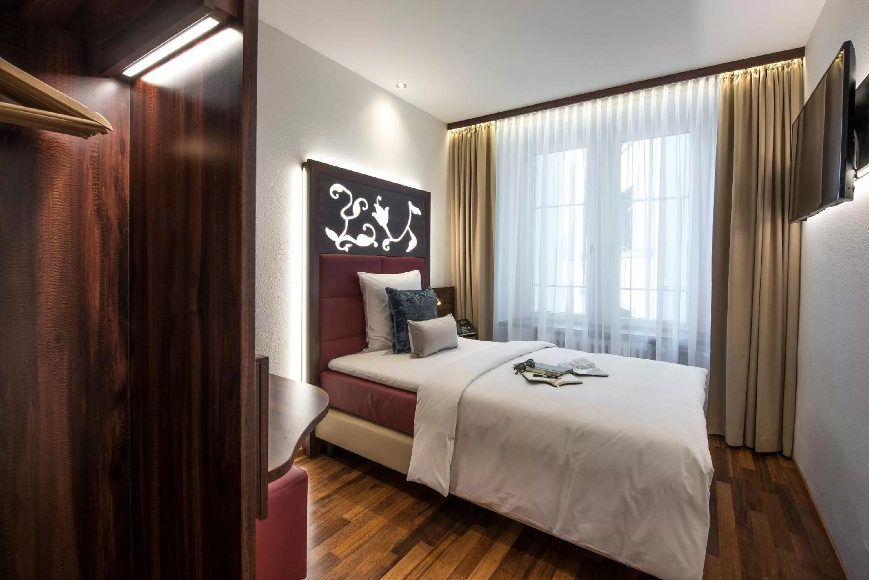 Bed in Hotel Scheuble