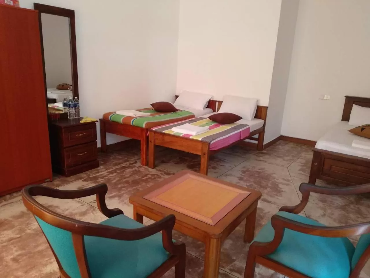 Bed in Ocean Gate Negombo