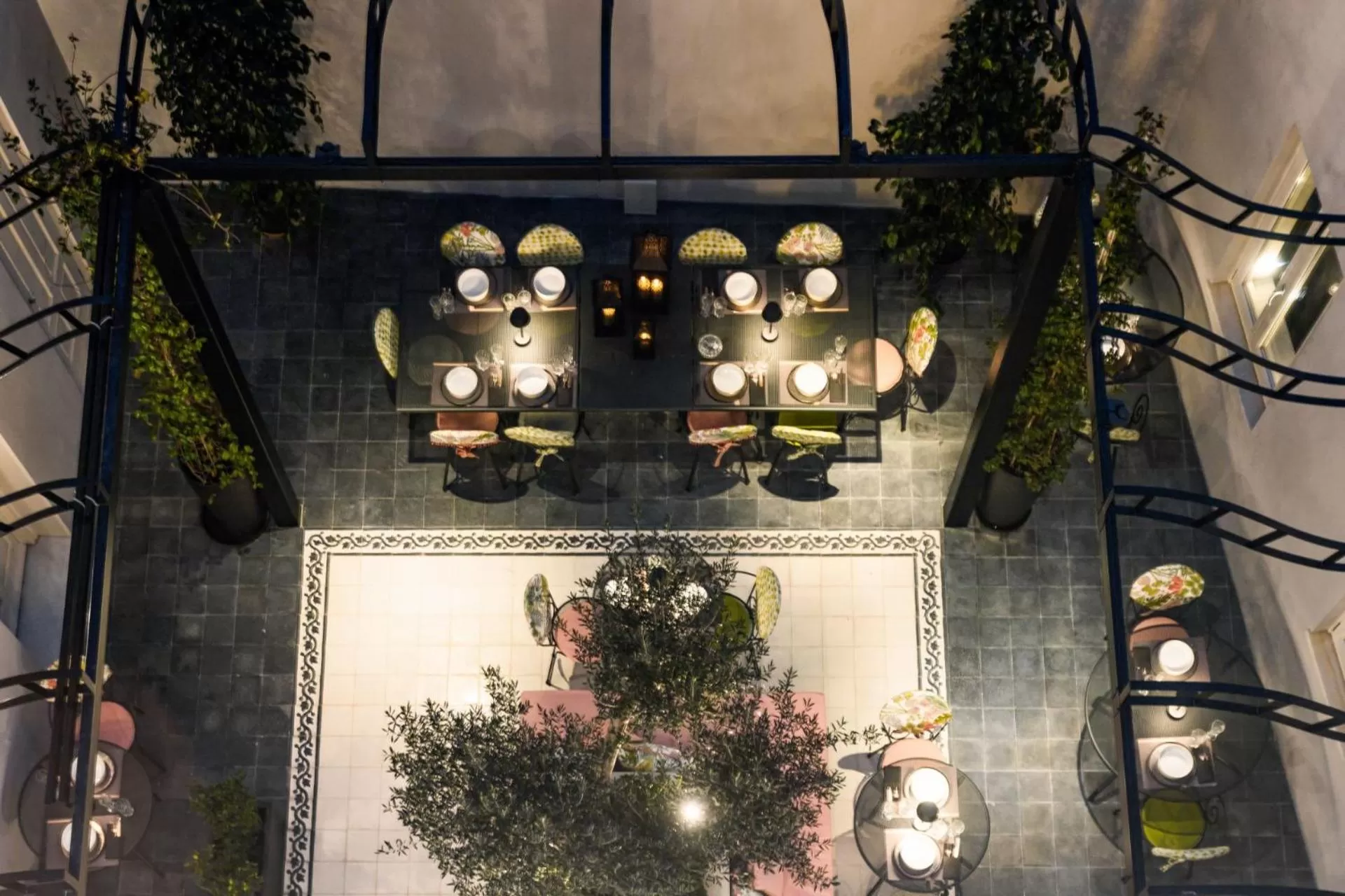 Patio in Castro Hotel Syros