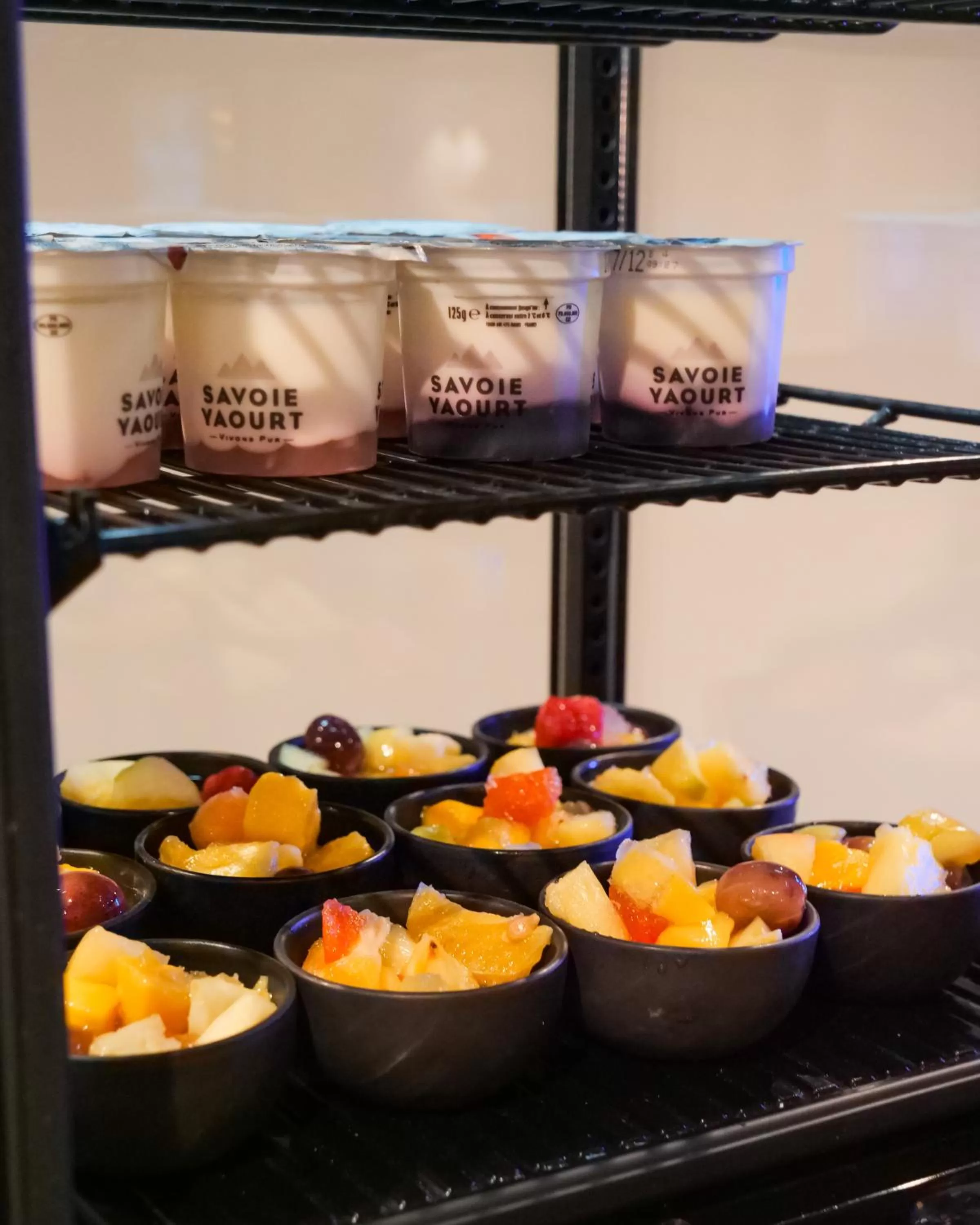 Food and drinks in Motel 991