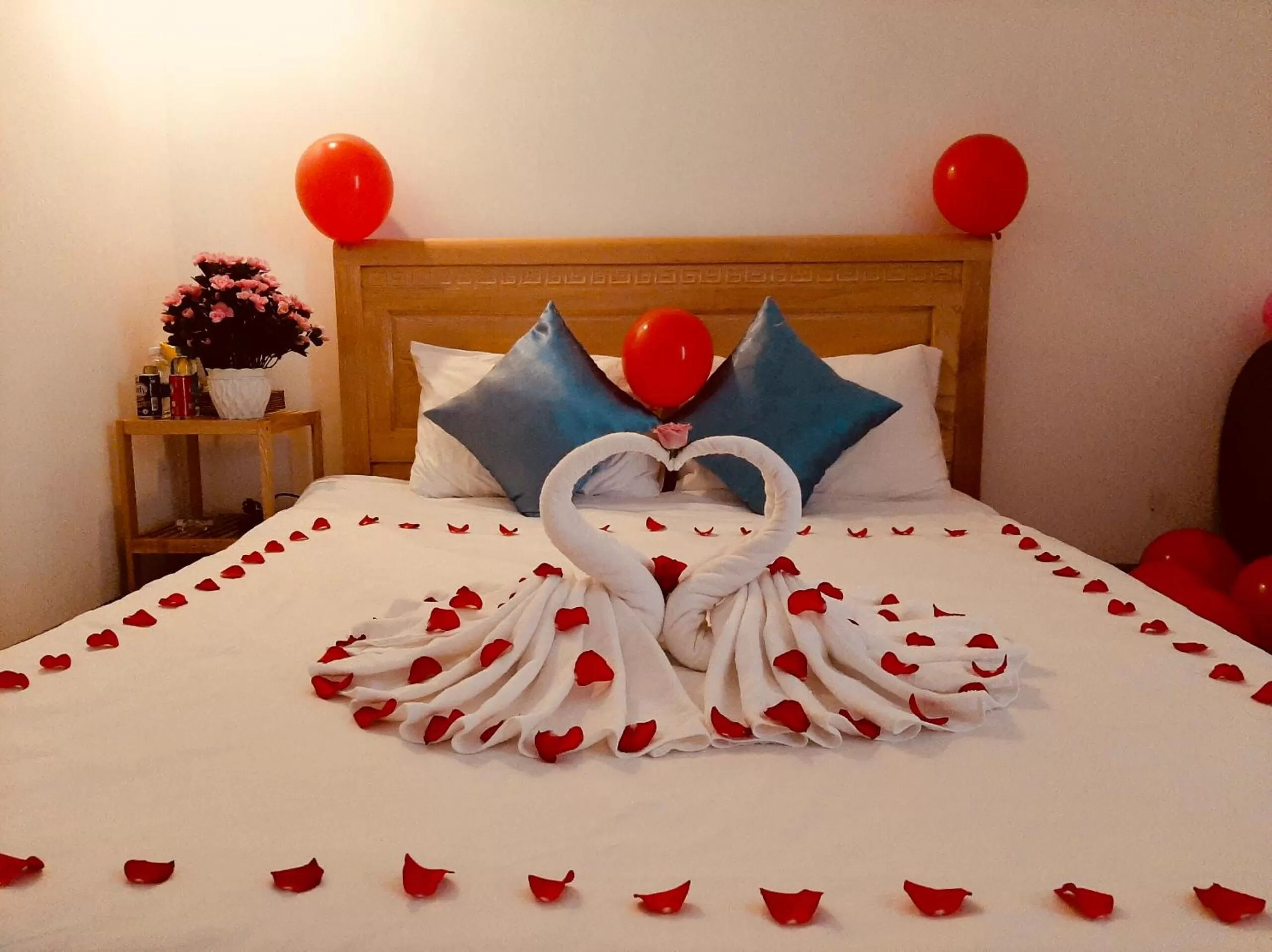 Bed in D'Villa Hotel - Homestay