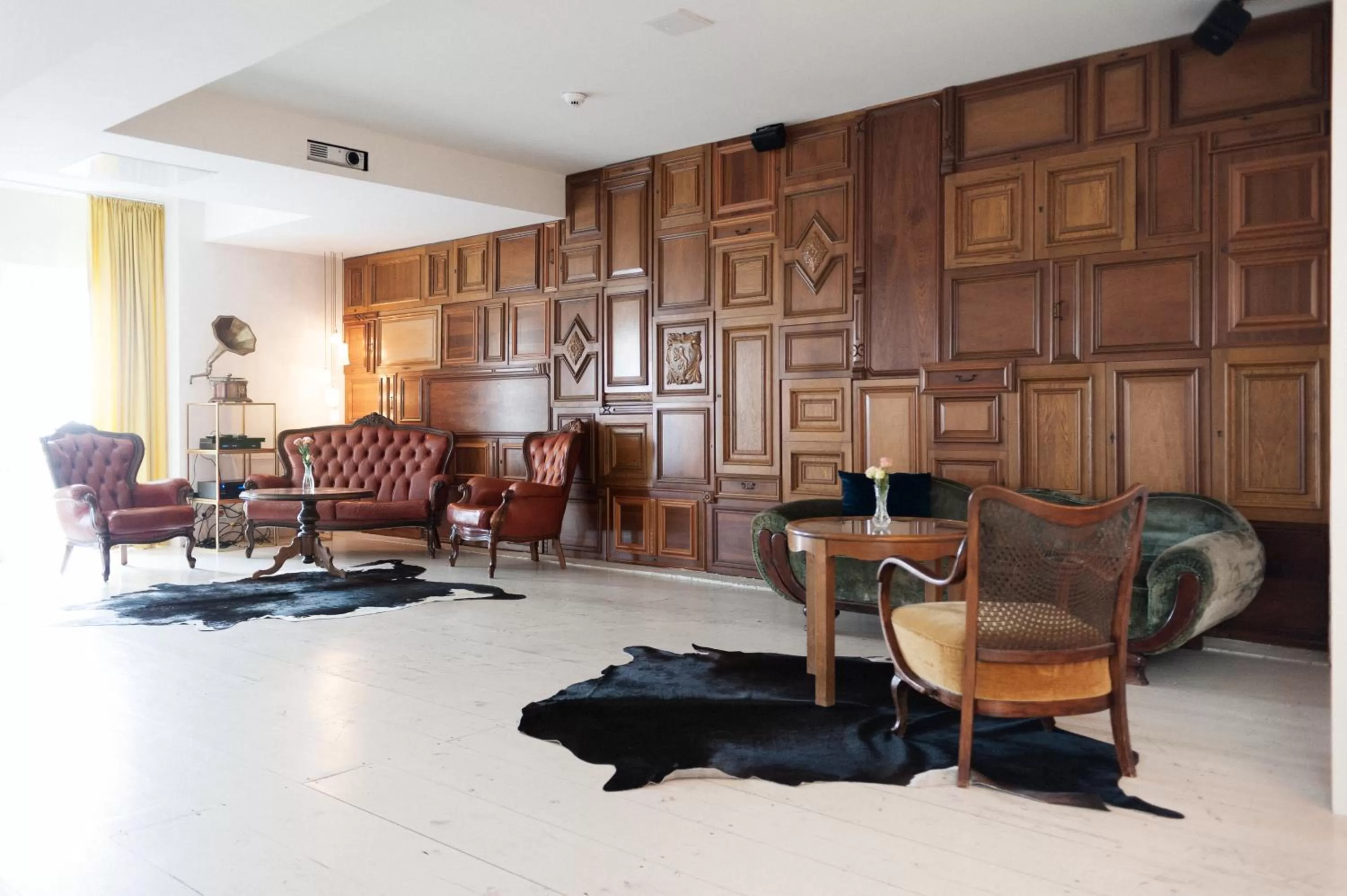 Seating area in Michelberger Hotel