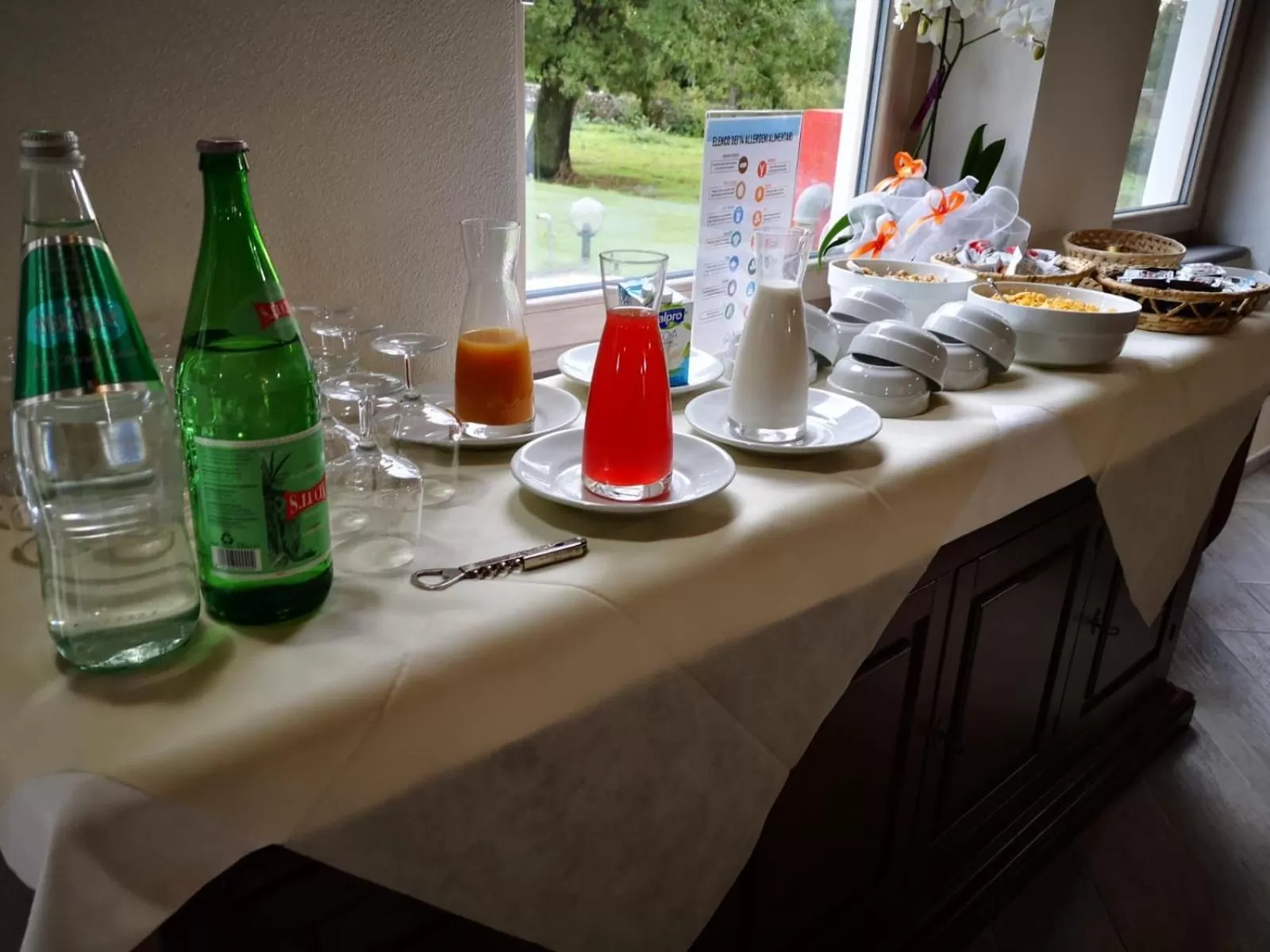 Food and drinks in Regia Hotel