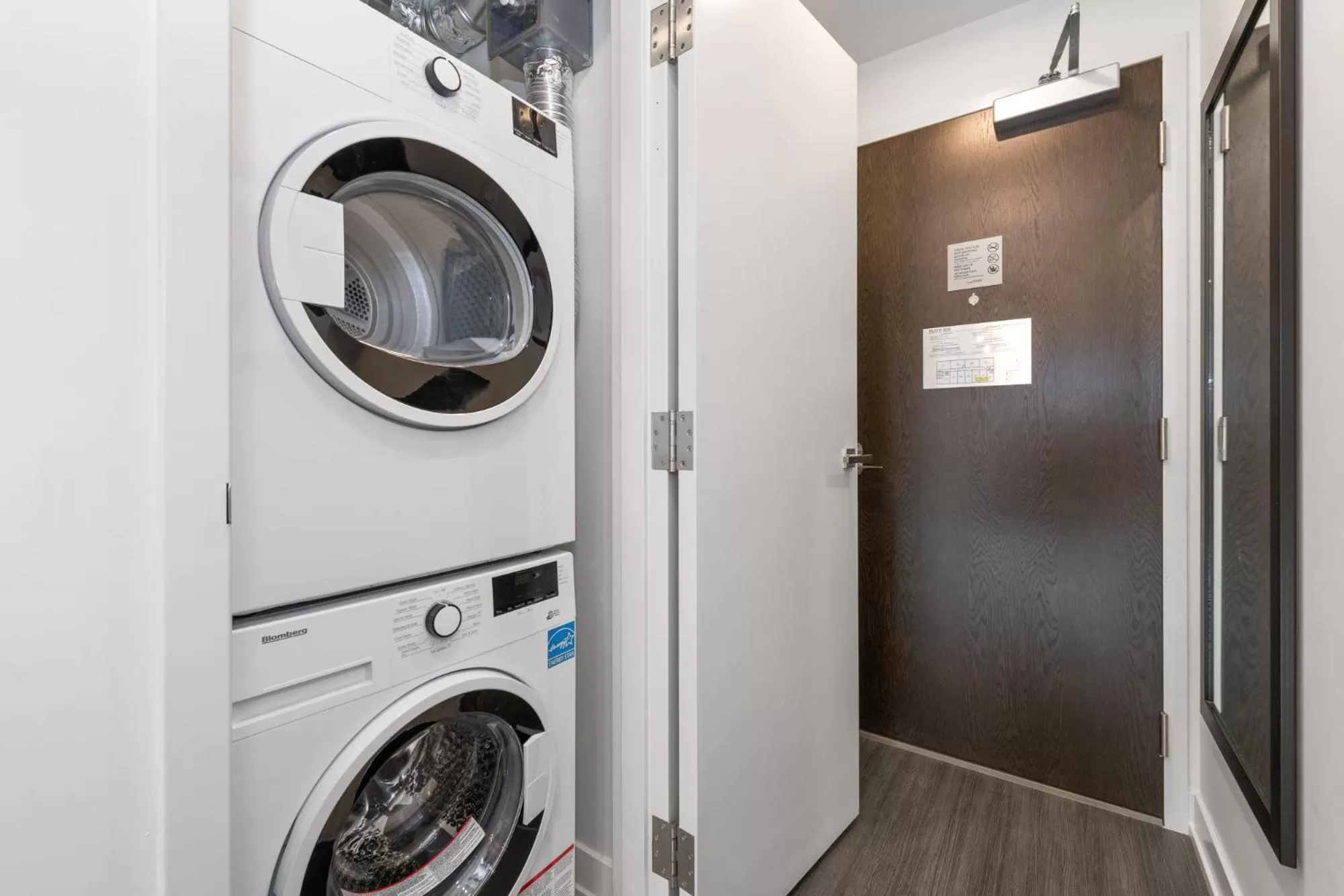 washing machine in reStays Ottawa