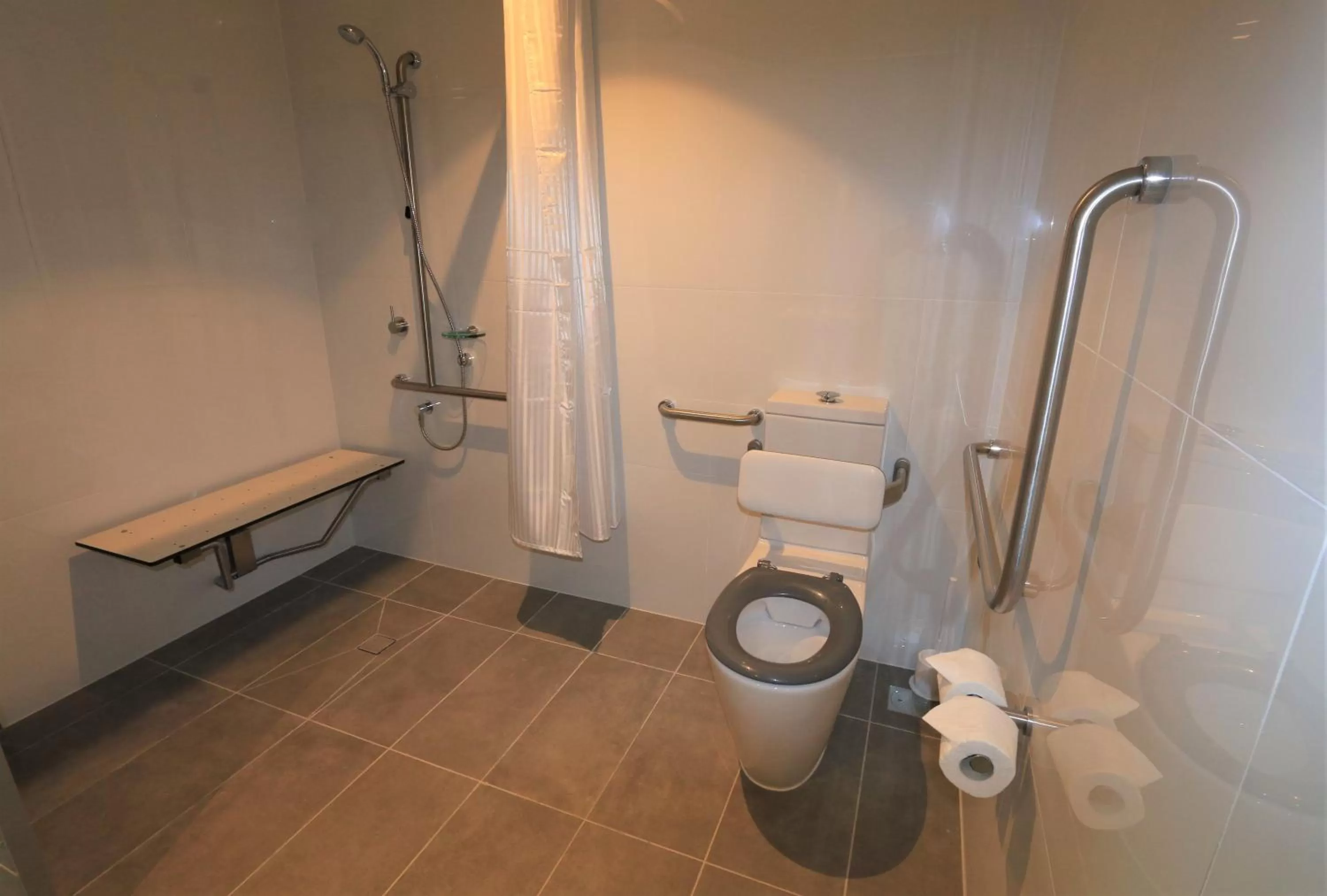 Bathroom in Rydges Gold Coast Airport