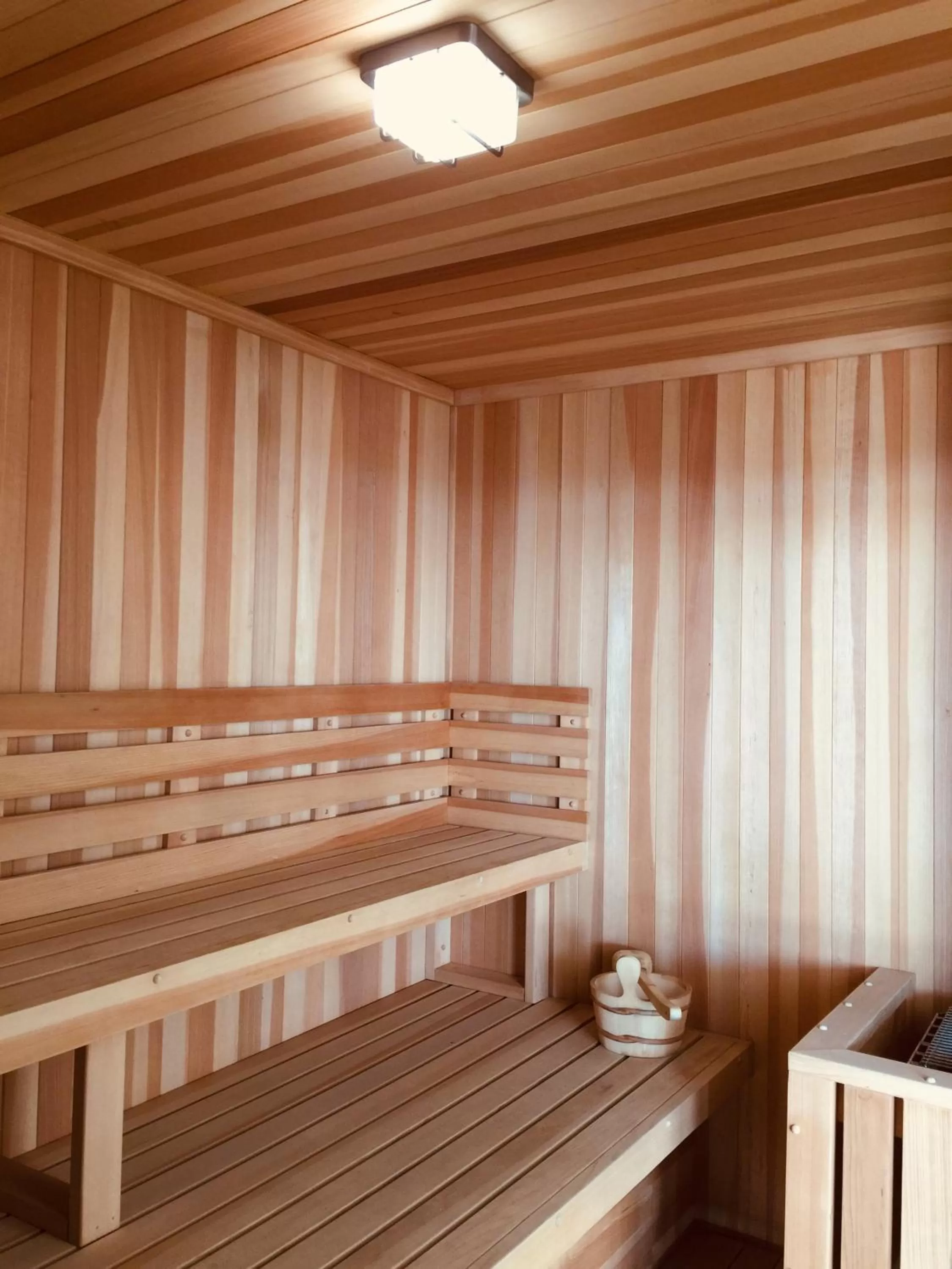 Sauna in Fabulous Ocean View Condo with Walking Distance to the Beach!