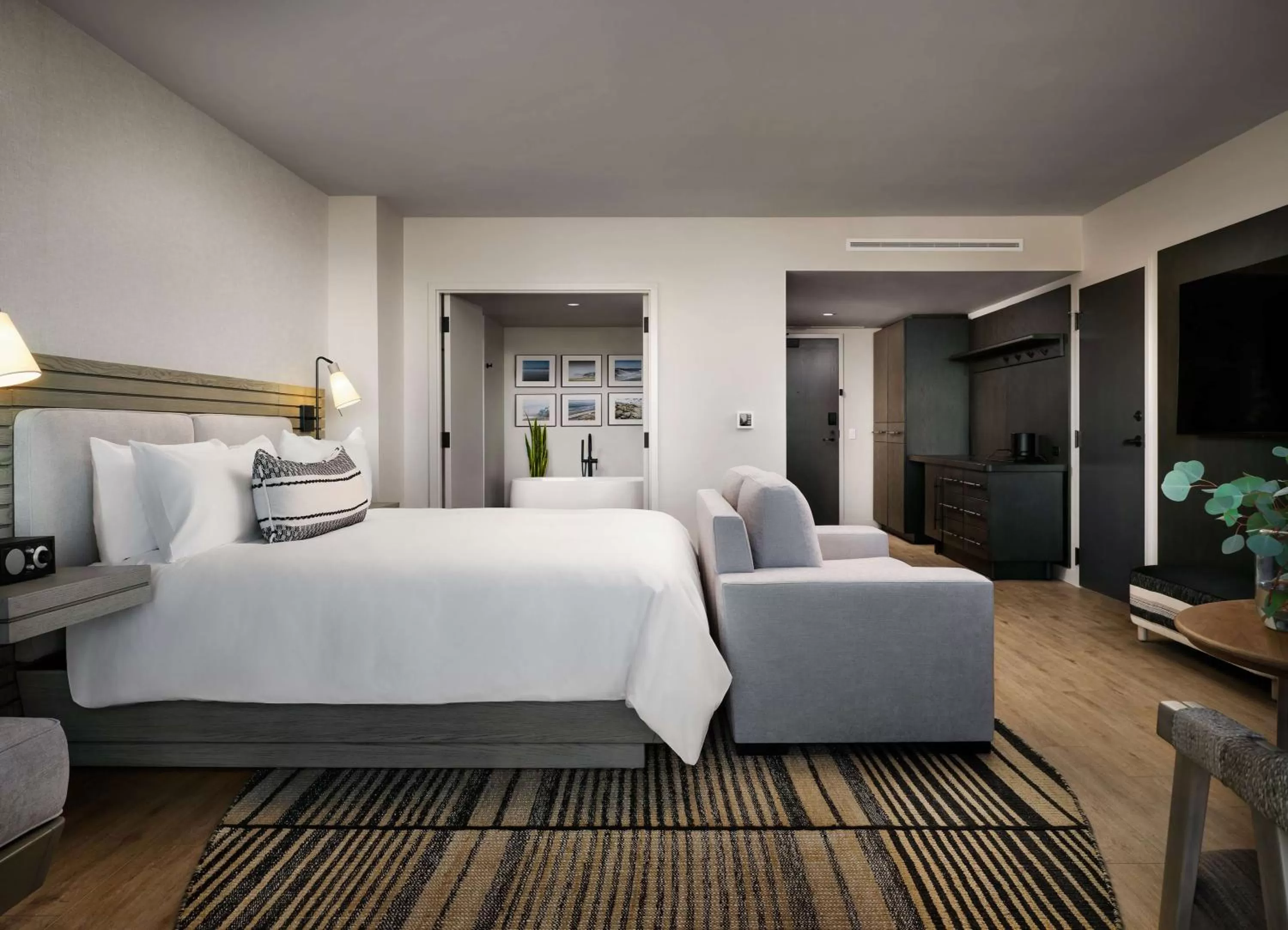 Photo of the whole room in Alila Marea Beach Resort Encinitas, a Hyatt Resort