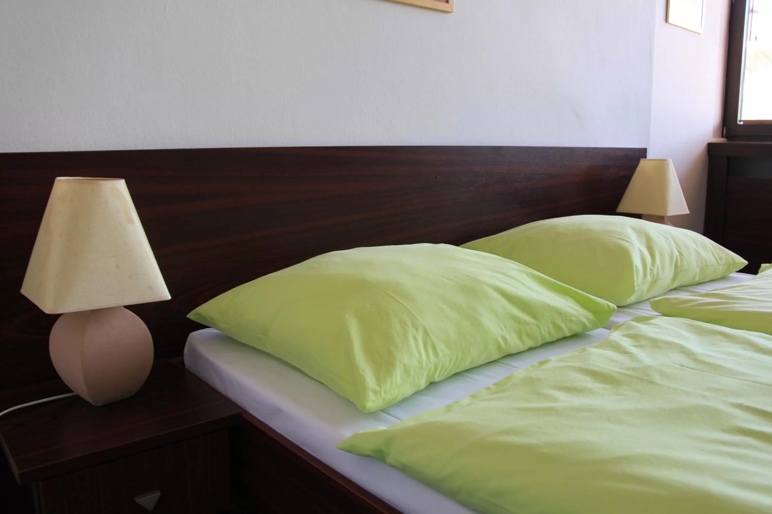 Decorative detail, Bed in Hotel Bothe