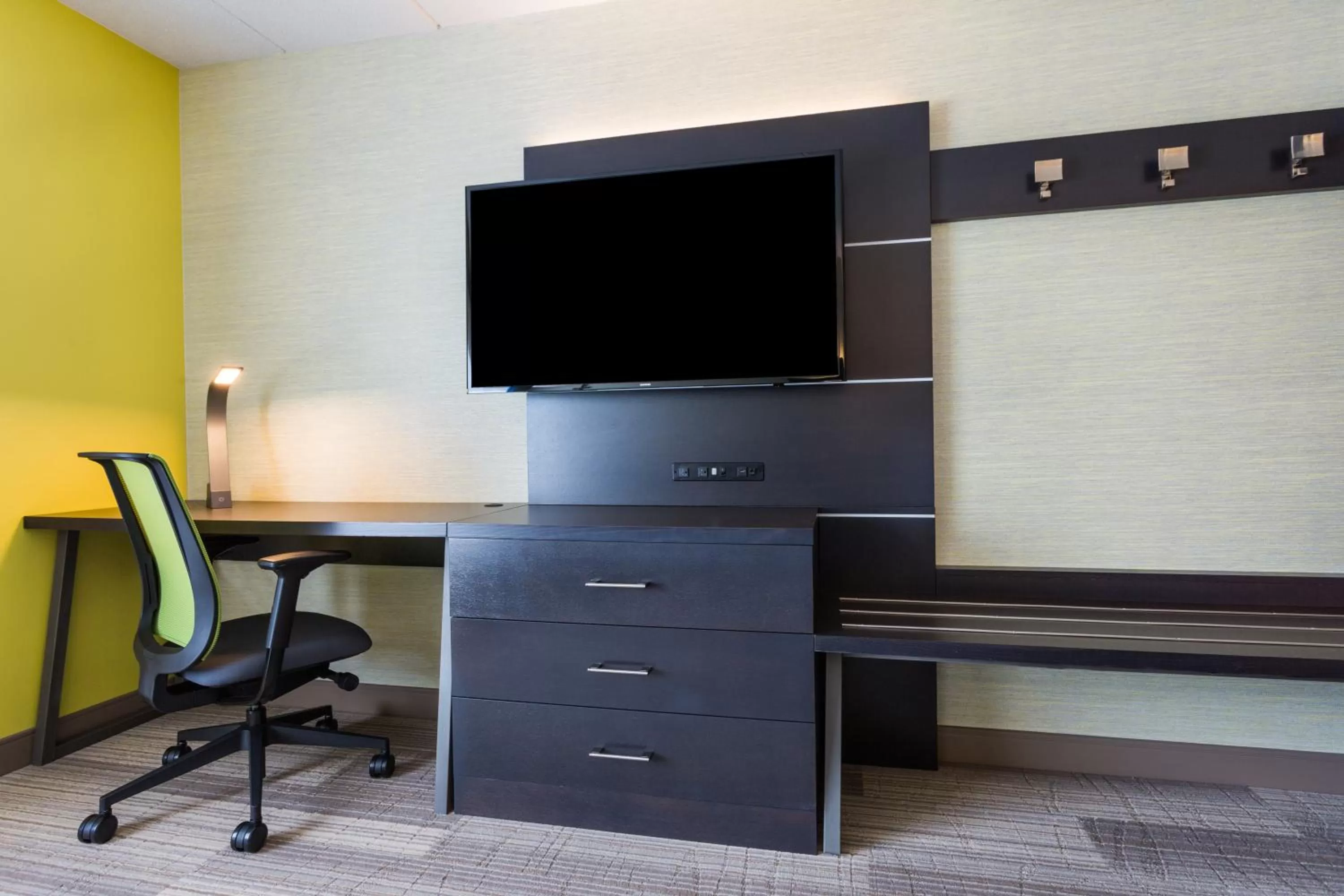 Holiday Inn Express - Lorton by IHG