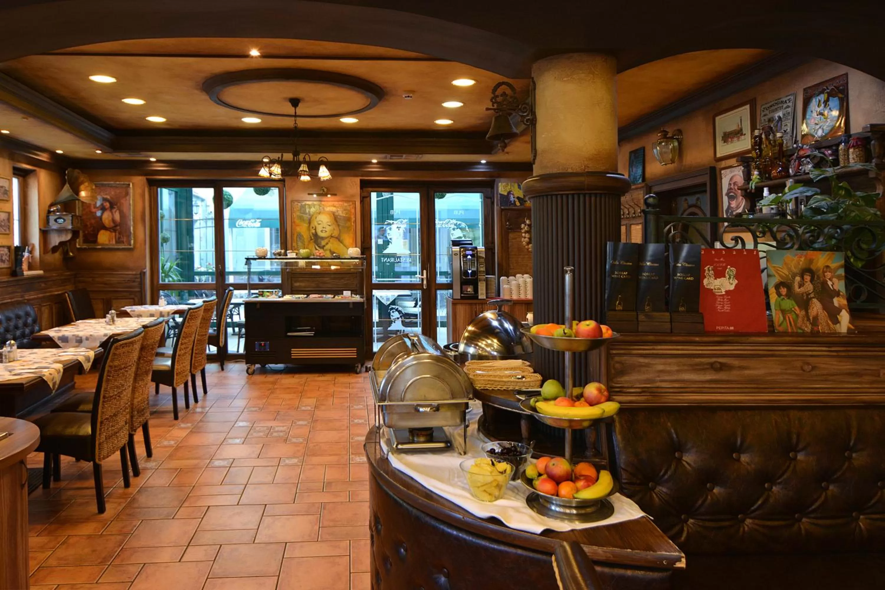 Restaurant/places to eat in Hotel Villa Classica