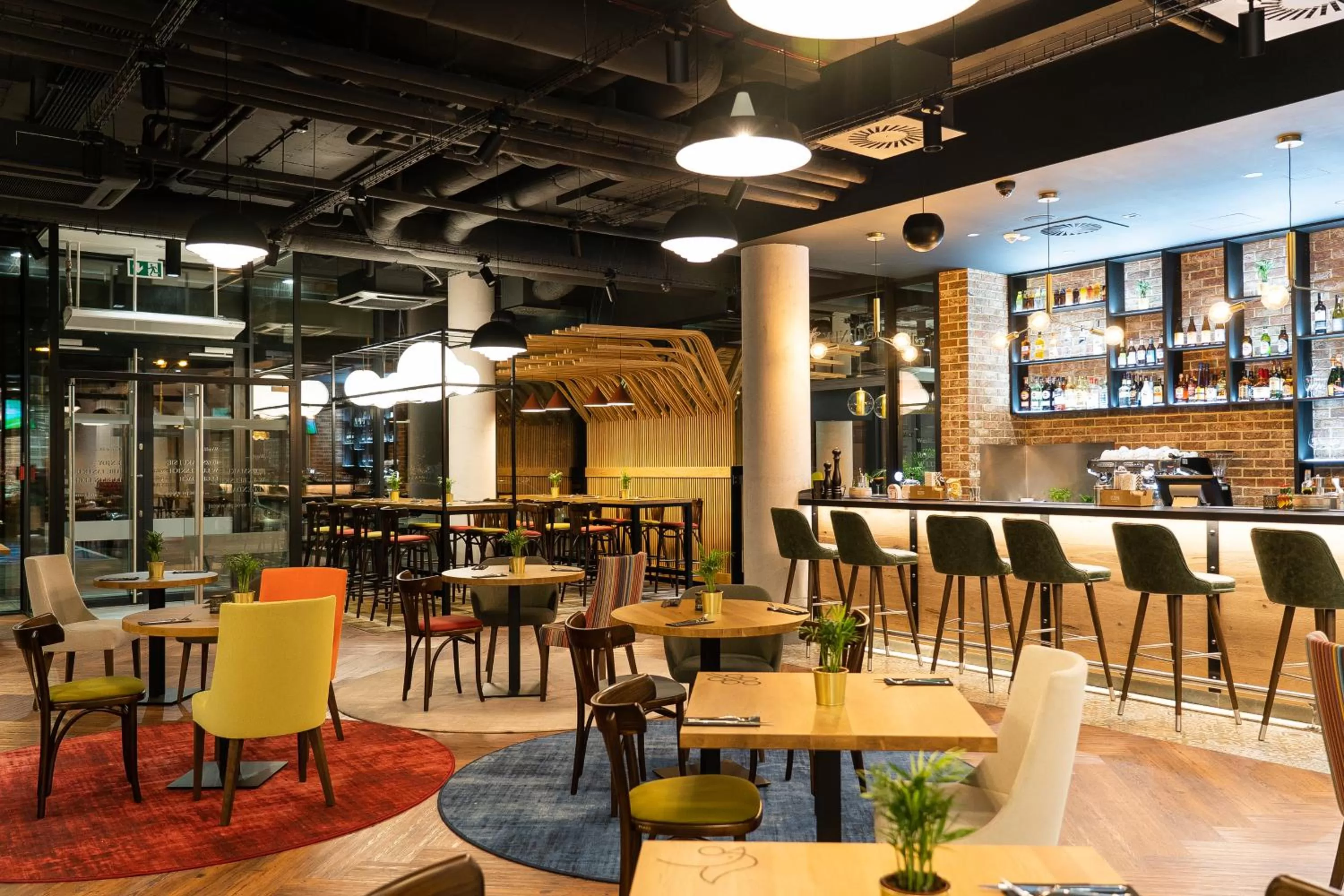 Restaurant/places to eat in ibis Styles Lublin Stare Miasto