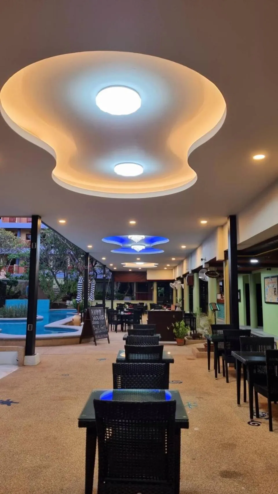 Restaurant/places to eat in Karona Resort & Spa - SHA Extra Plus