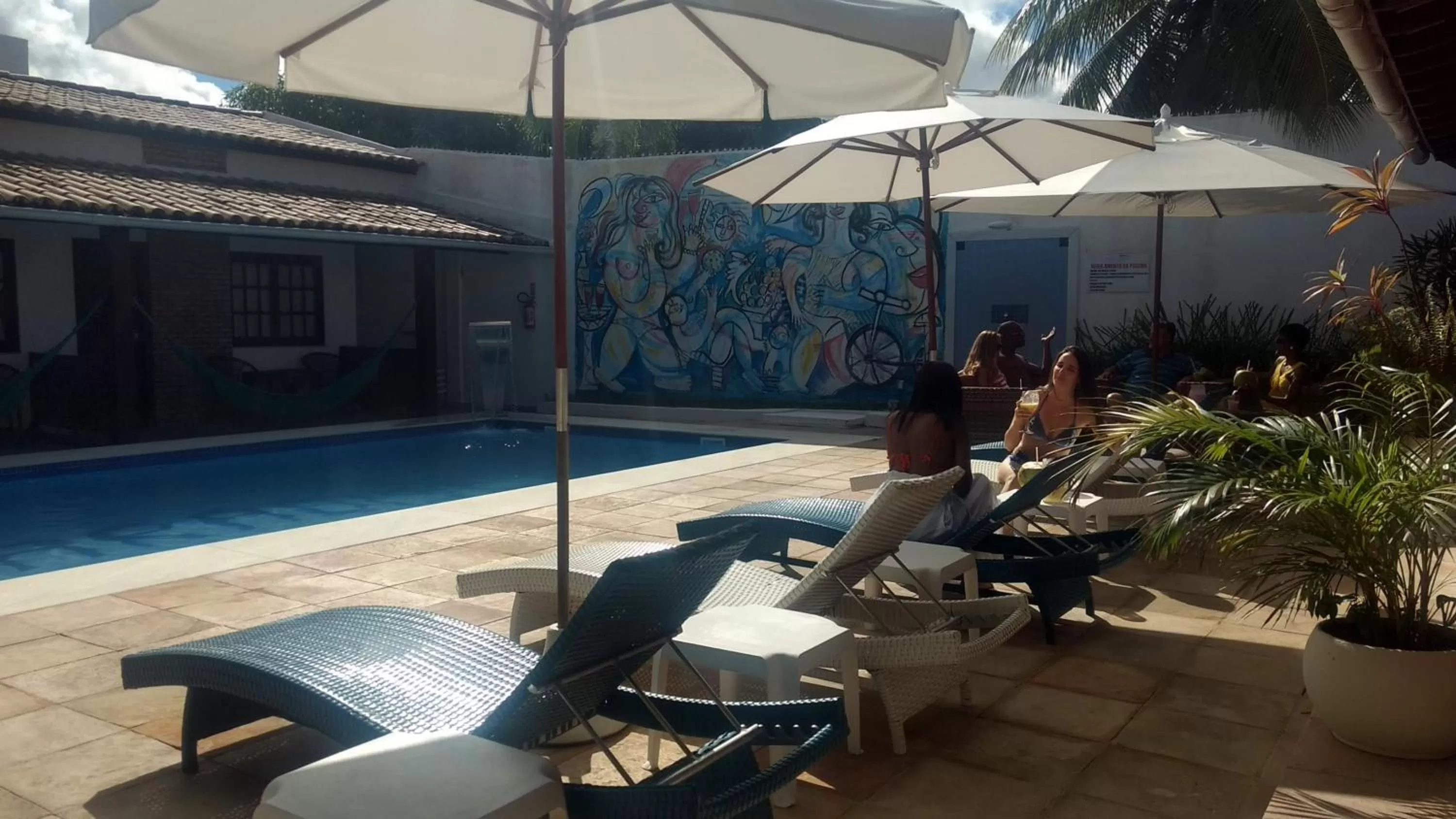 Swimming Pool in Hotel Pousada Salvador Paradise