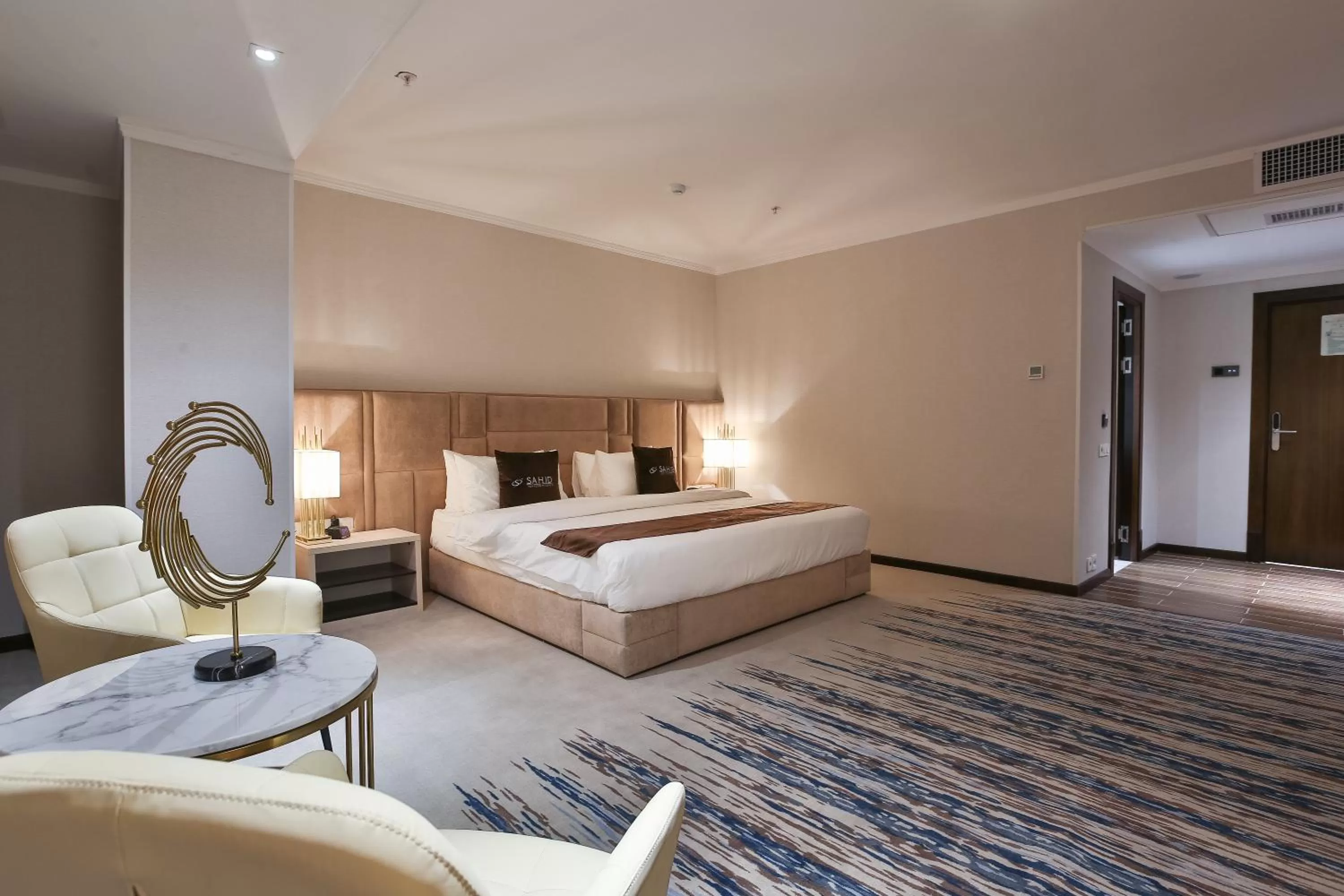 Bedroom, Bed in Sahid Zarafshon