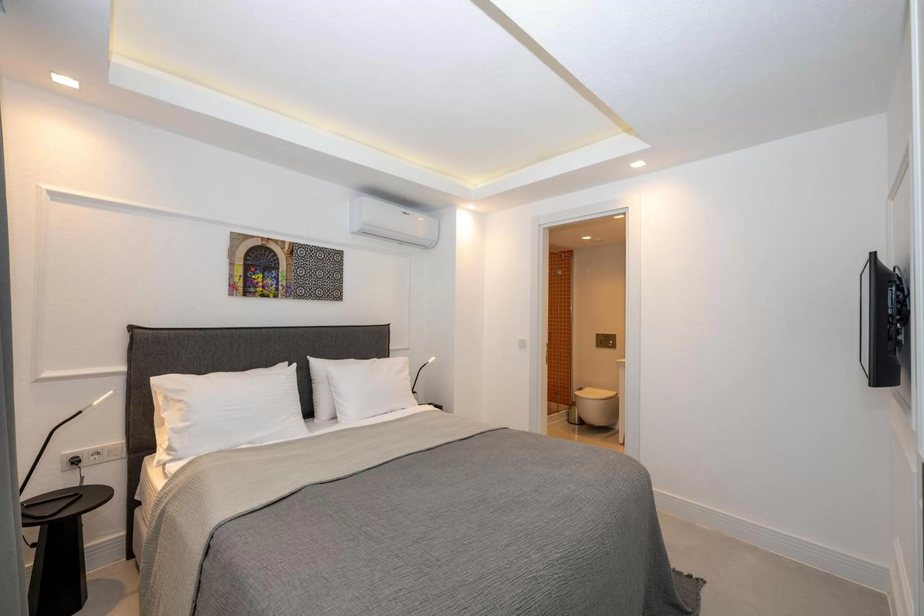 Bedroom, Bed in Juno Hotel Taksim