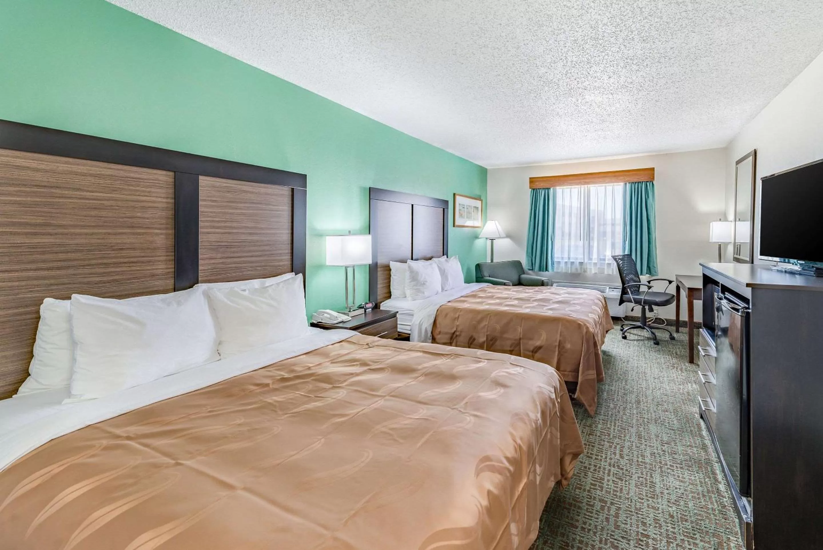 Photo of the whole room, Bed in Quality Inn Allen - Plano East