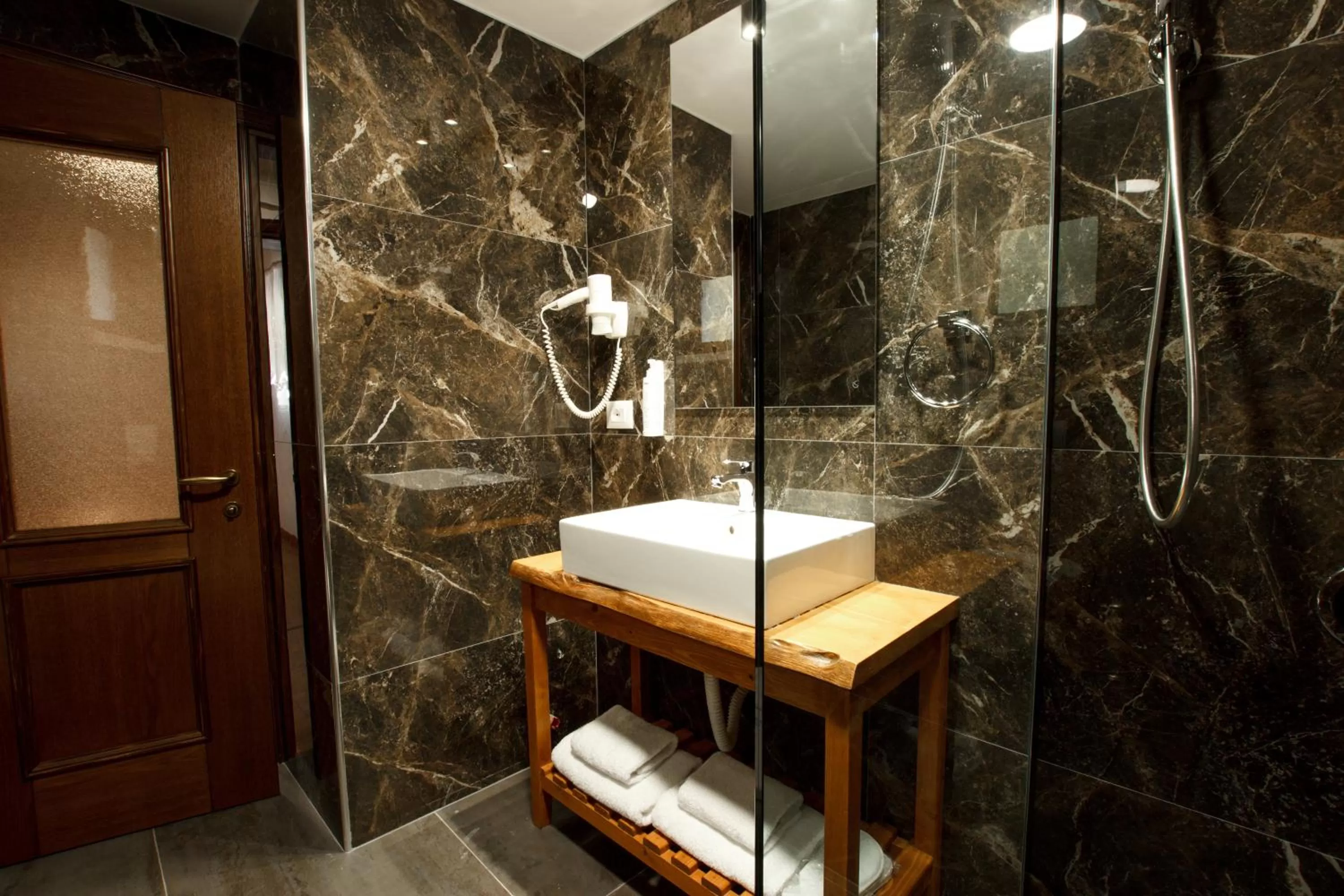Bathroom in Rose Garden Hotel