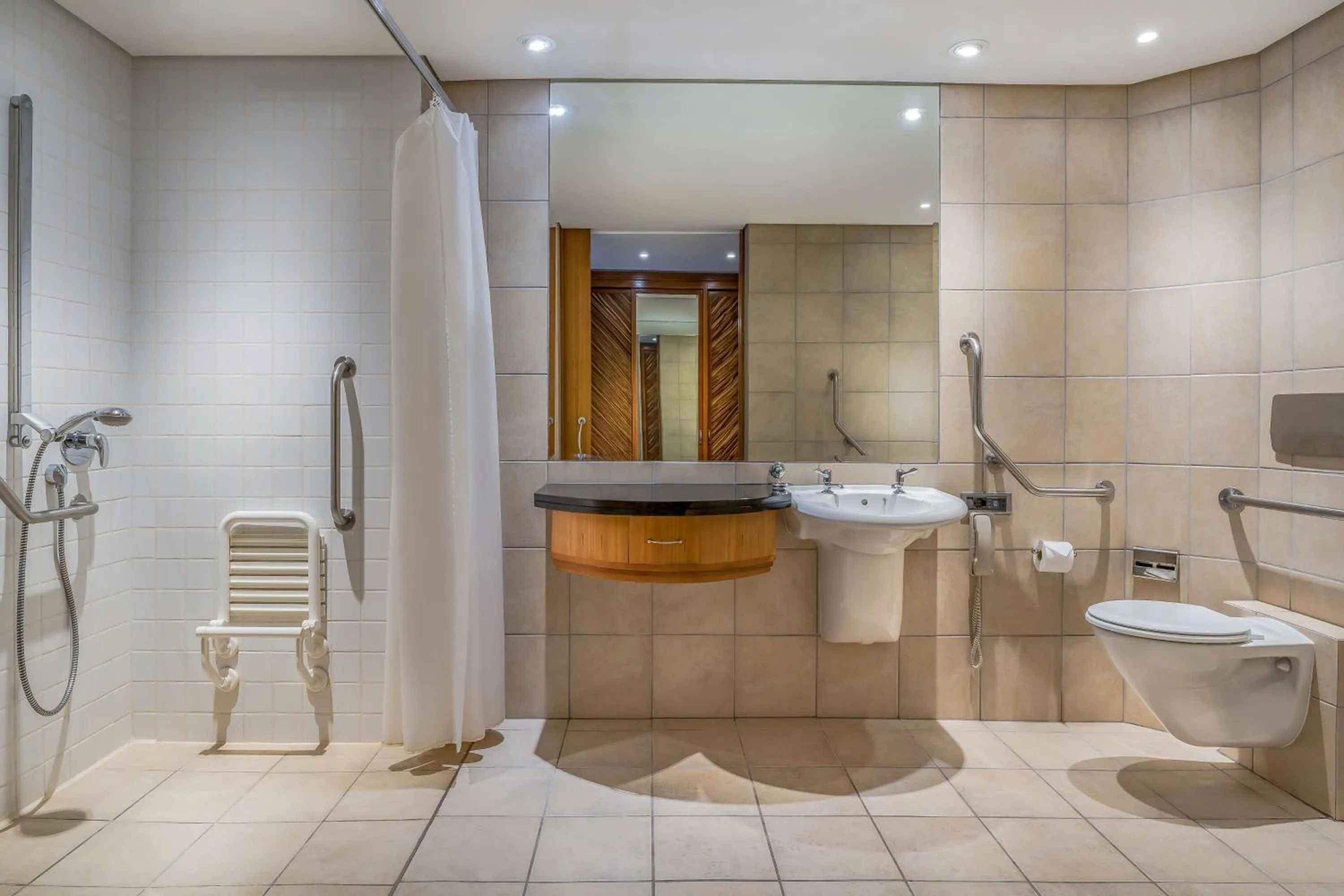 Bathroom in Arabella Hotel, Golf and Spa