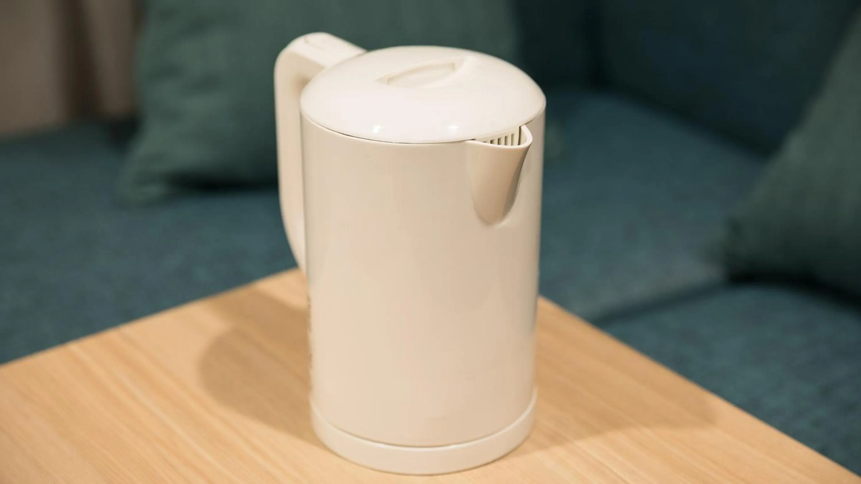 Coffee/tea facilities in JR-East Hotel Mets Yokohama Tsurumi