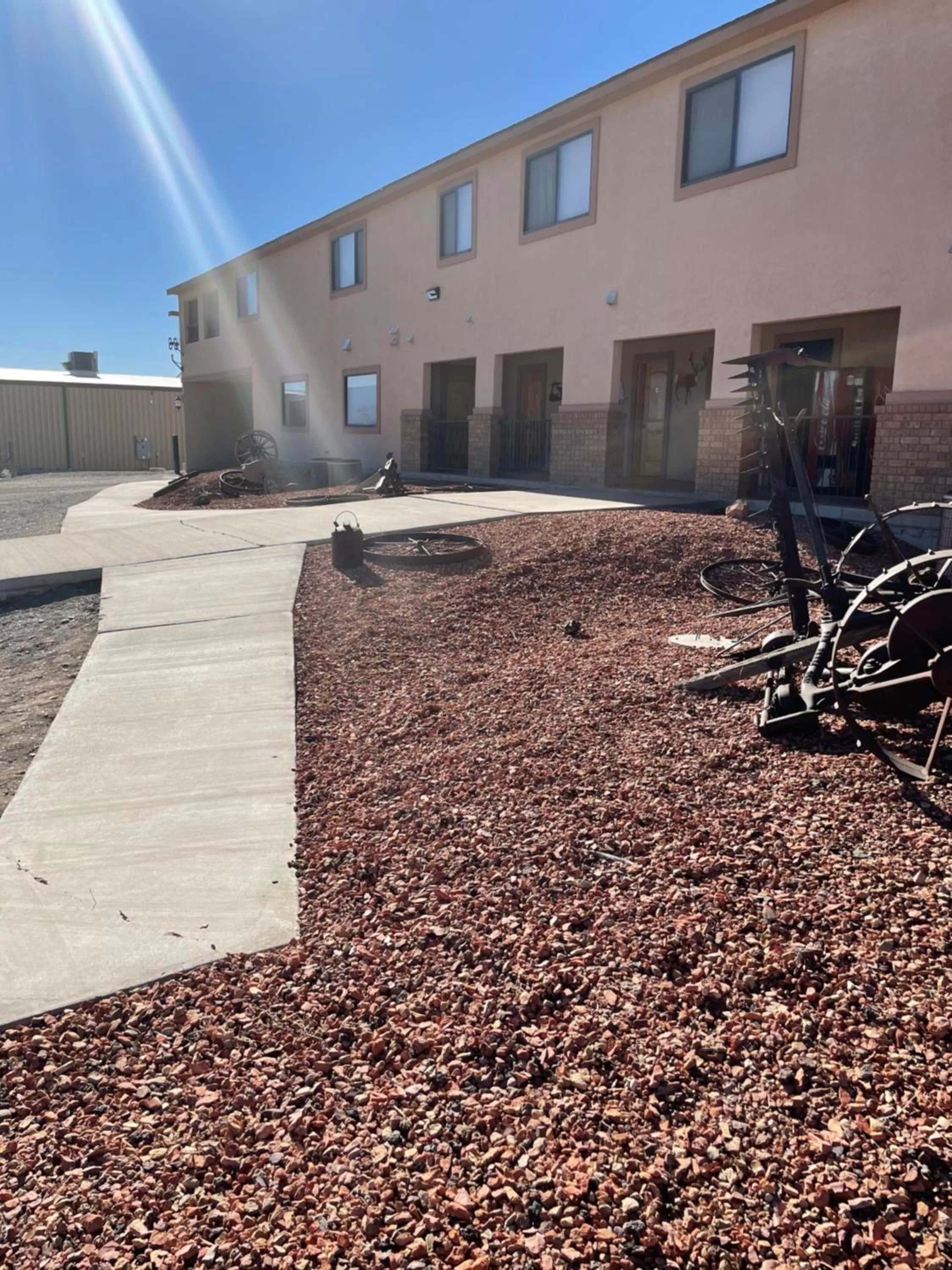 Property building in THE SNUGGLE INN