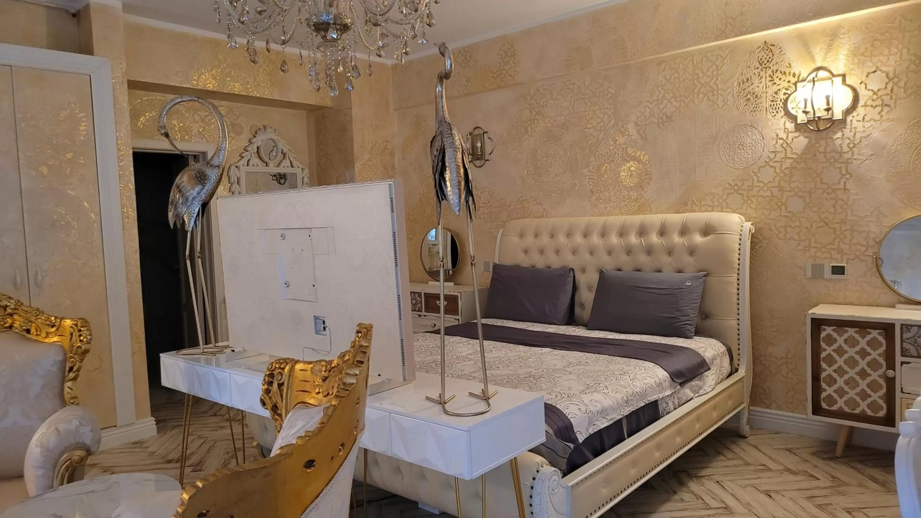 Photo of the whole room in Terrace Suites Iasi