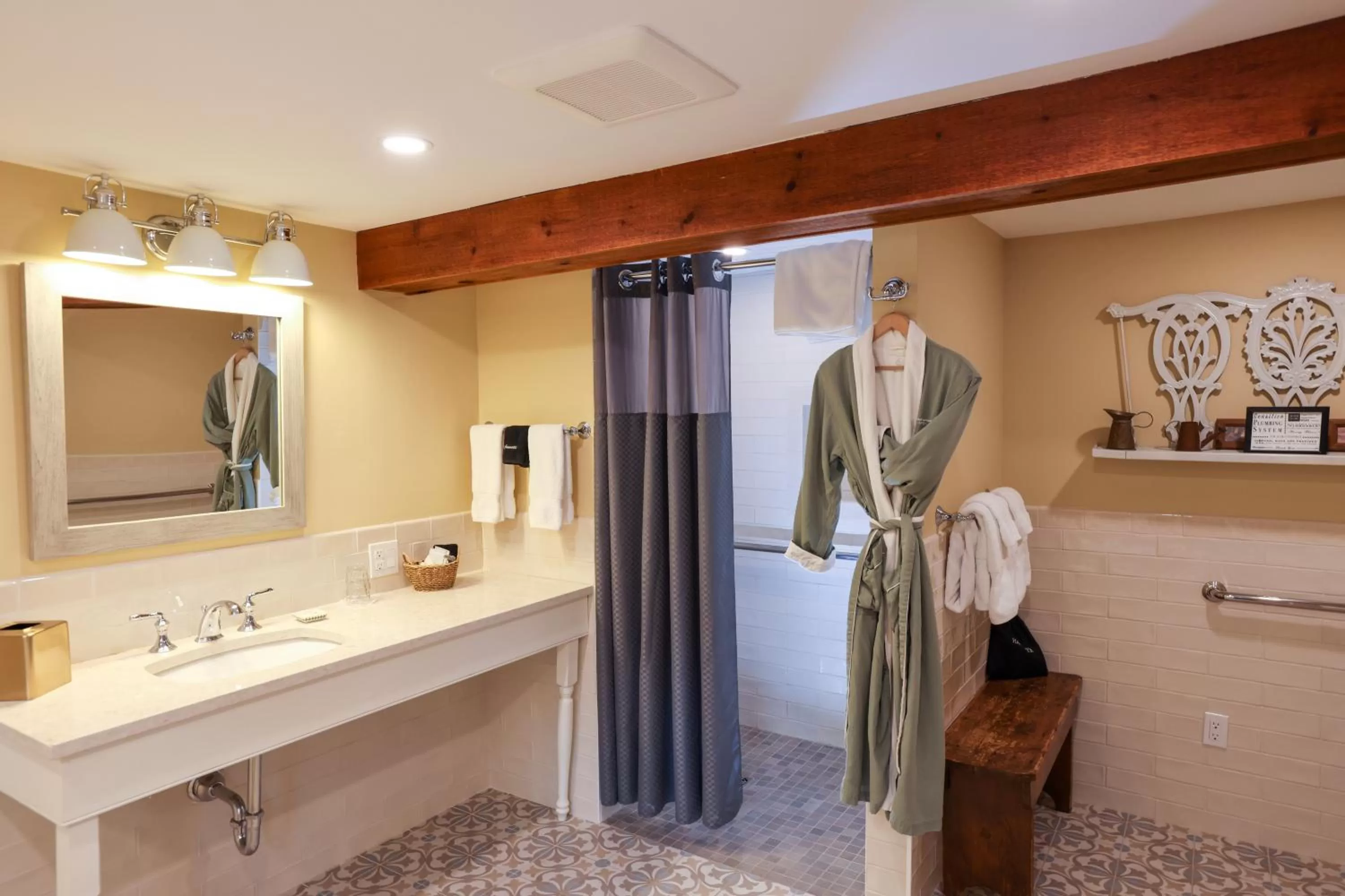 Shower, Bathroom in Woolverton Inn