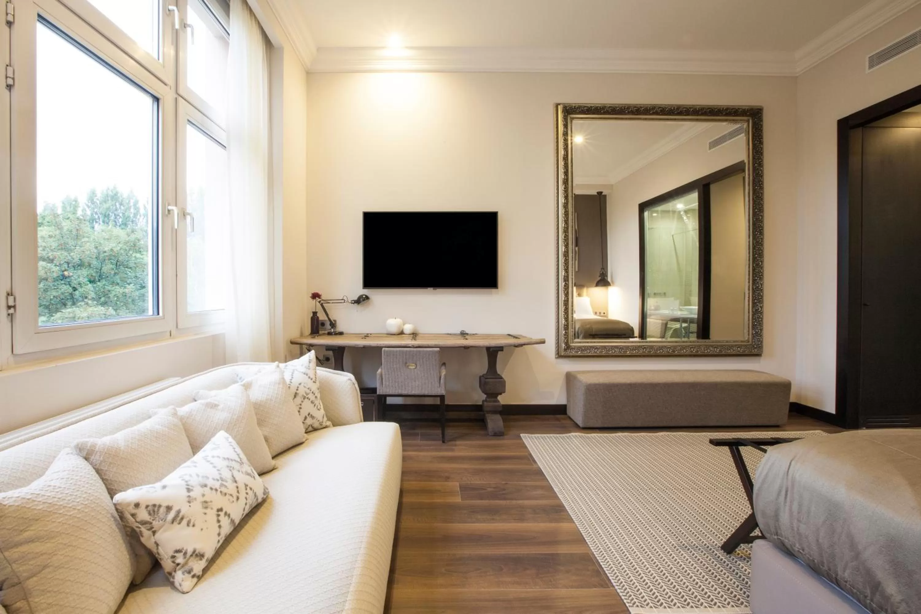 Other in Quentin XL Potsdamer Platz