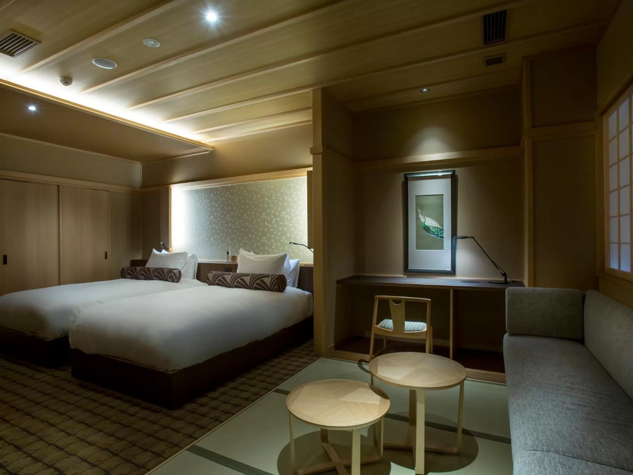 Photo of the whole room, Bed in Saka Hotel Kyoto