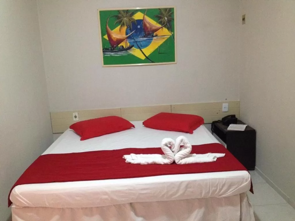 Bed in Nalu Beach Hotel pousada