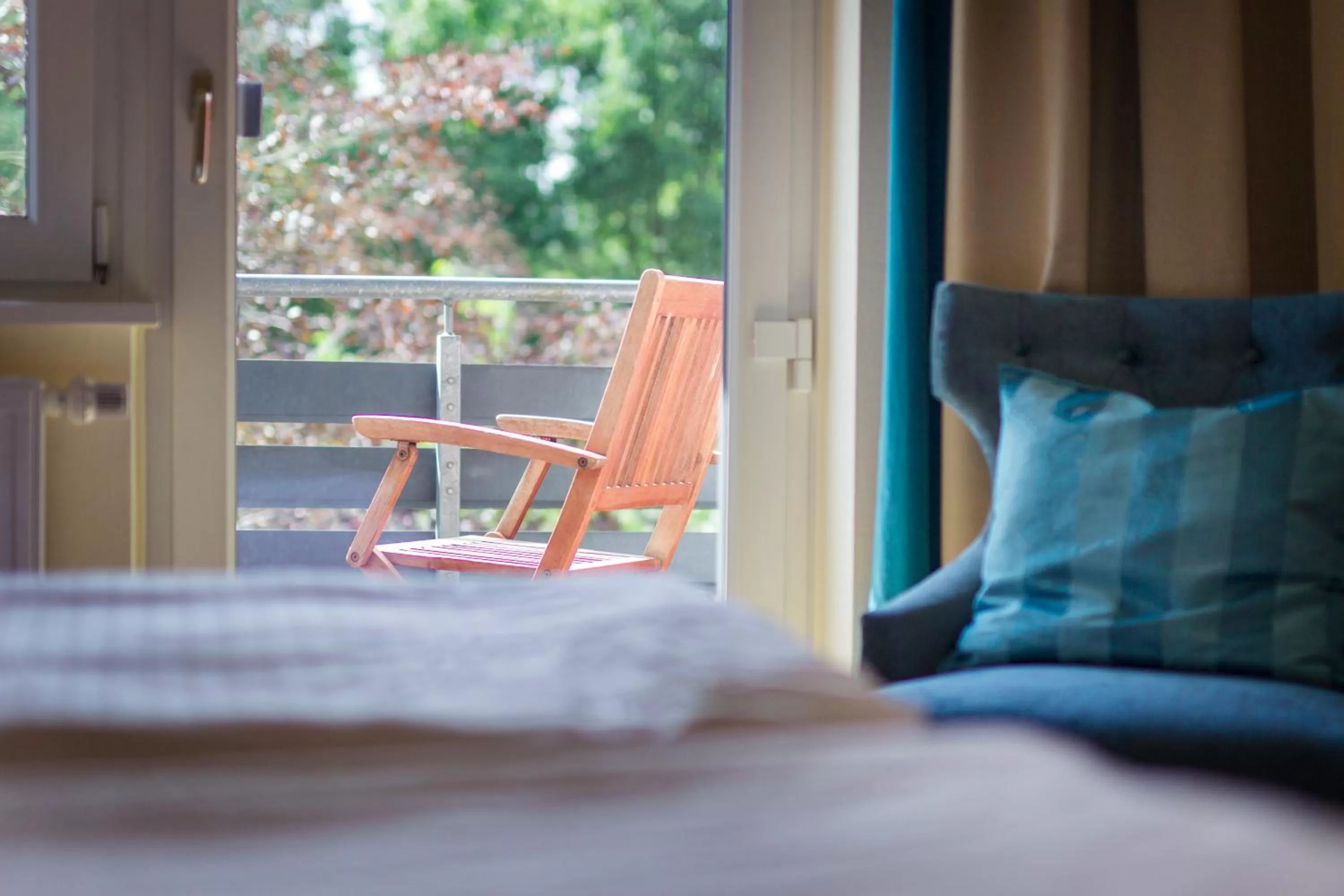 Balcony/Terrace, Bed in Das Frühstückshotel Sankt Peter-Ording