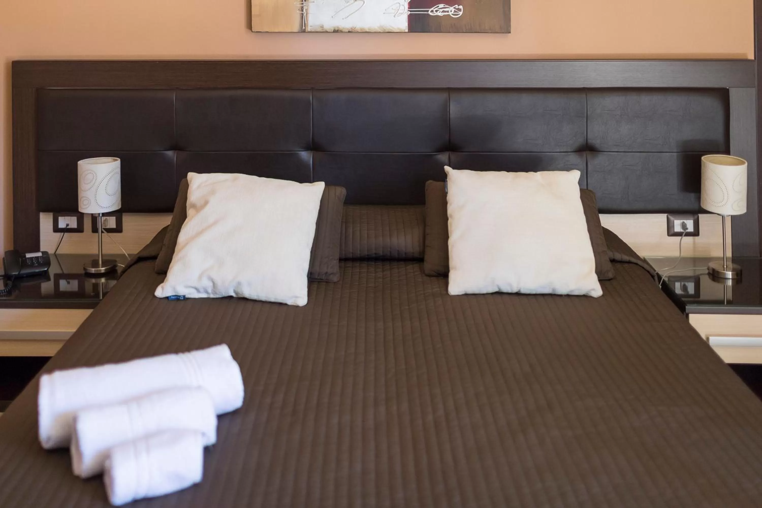 Photo of the whole room, Bed in Beatus Suites And Rooms B&B