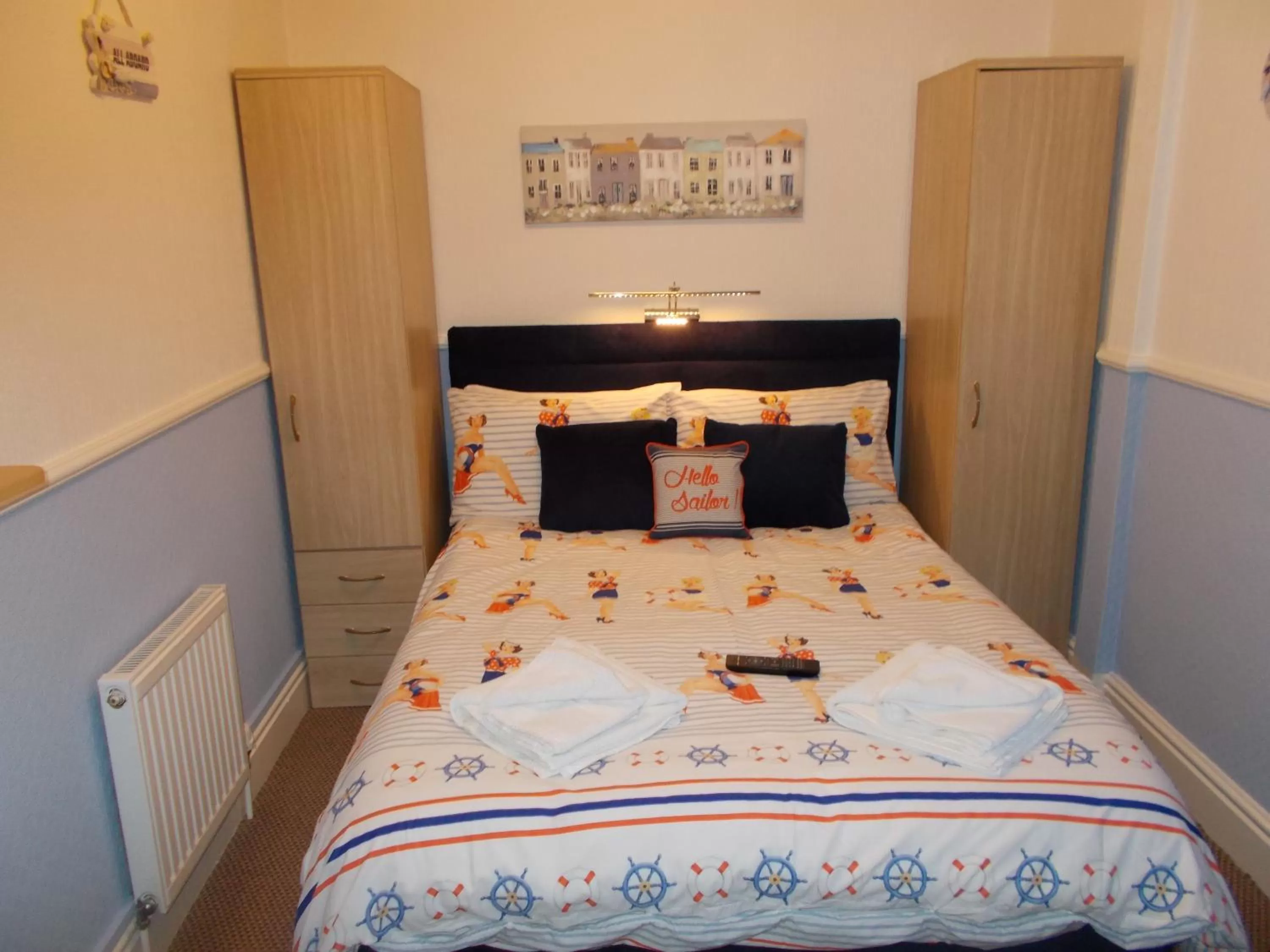 Bed in Delamere Hotel