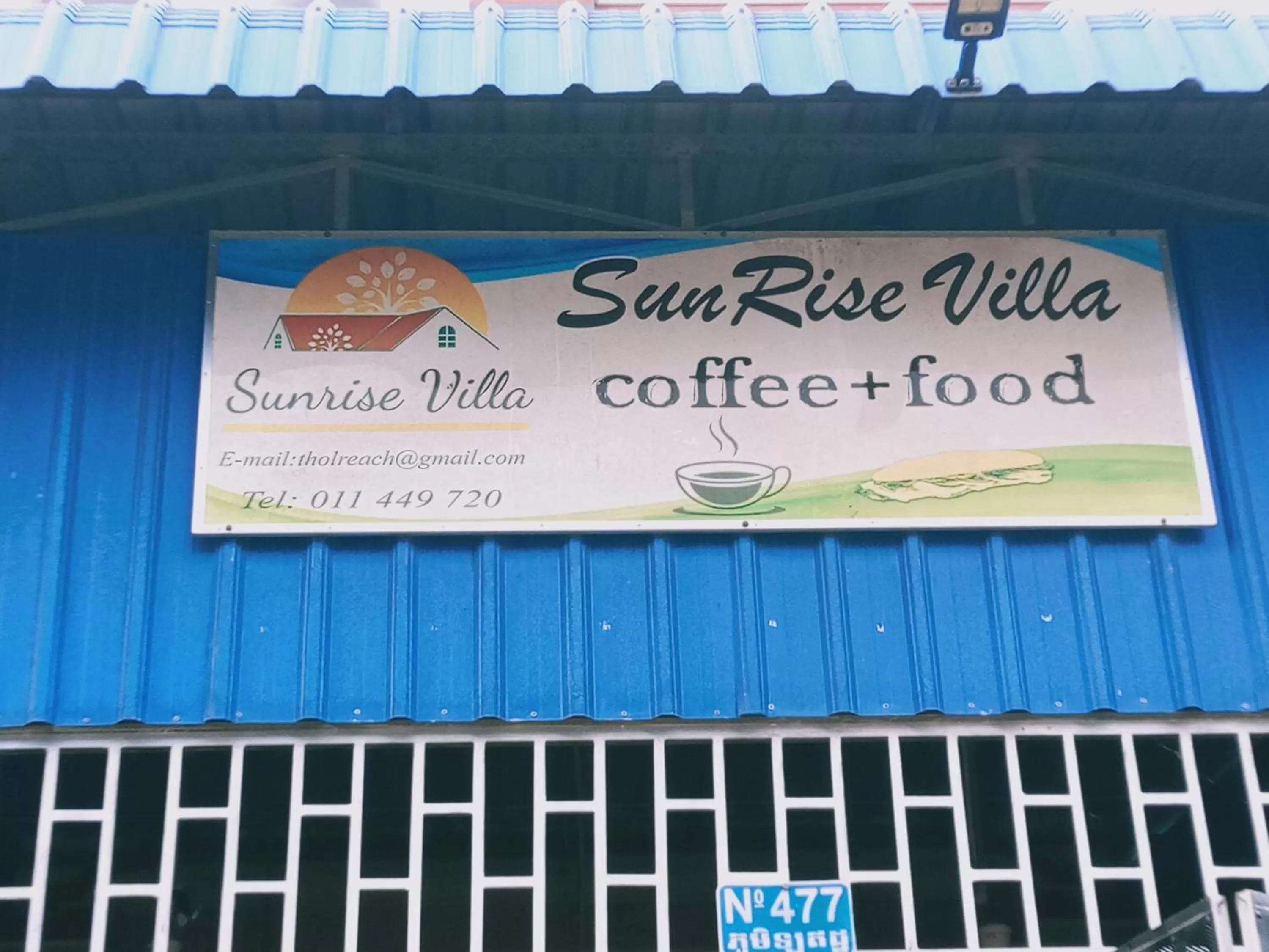 Coffee/tea facilities in SunRise Villa