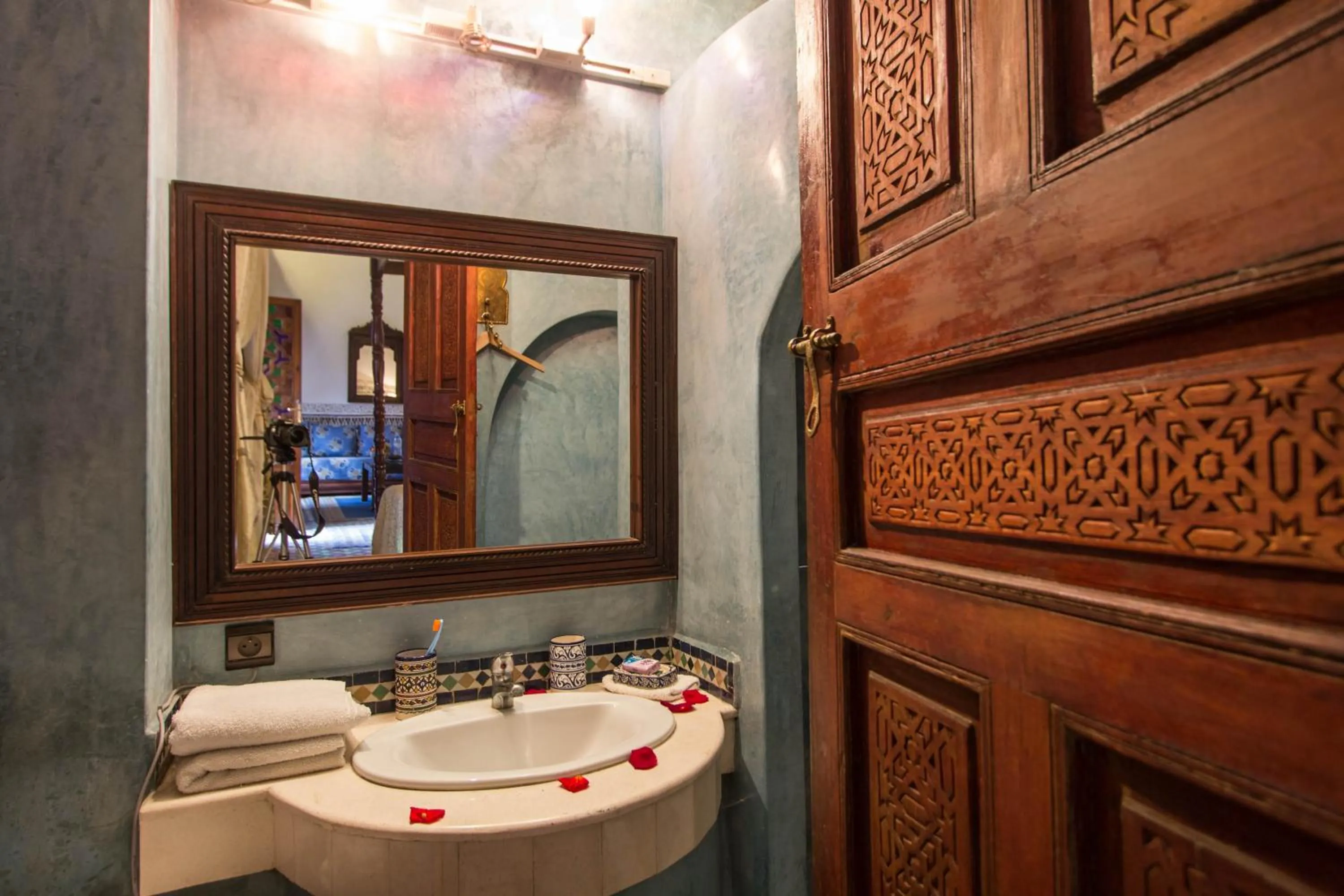 Shower in Riad - Dar Al Andalous