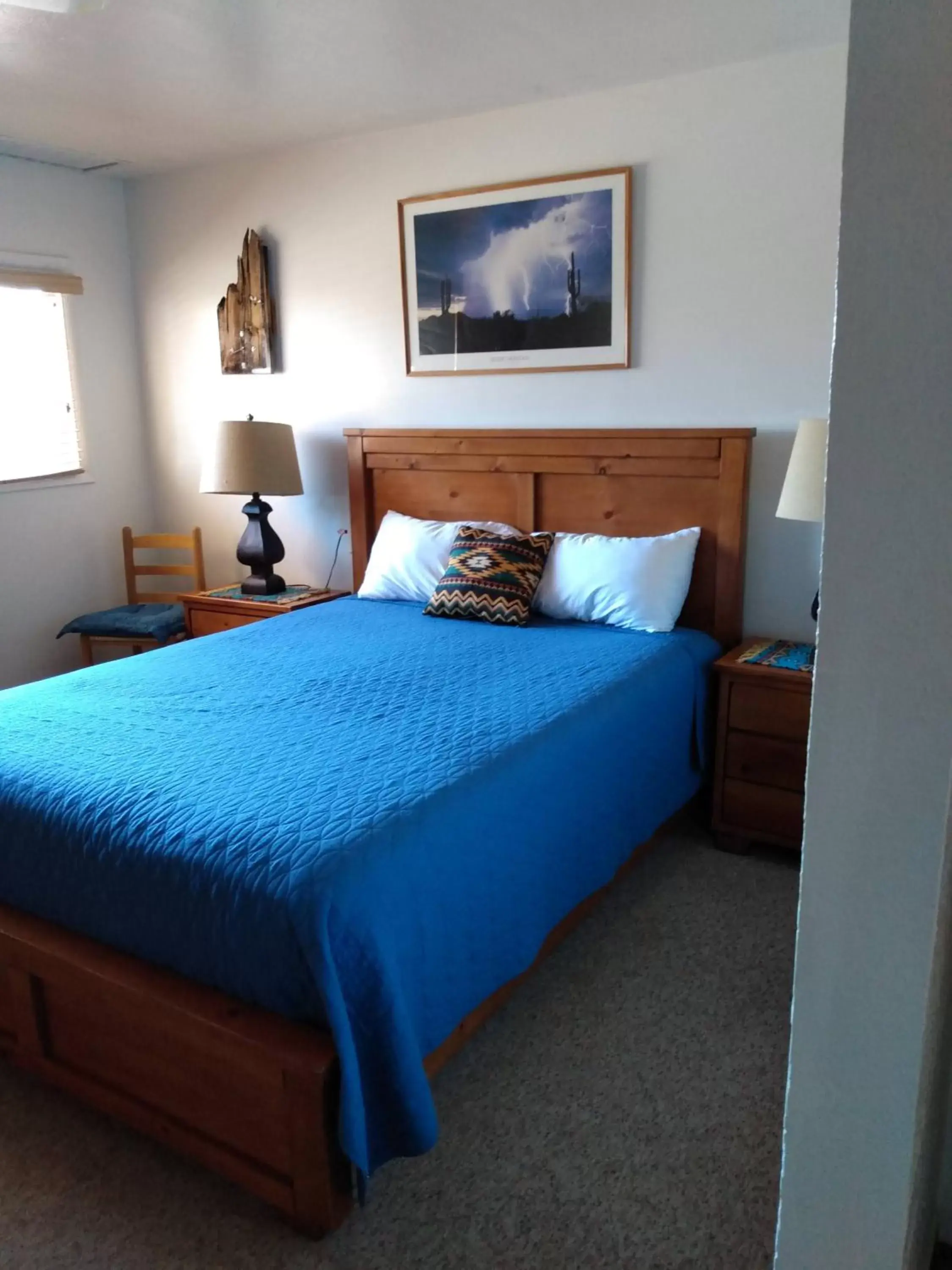 Queen Room in Mokee Motel Queen Room in Mokee Motel