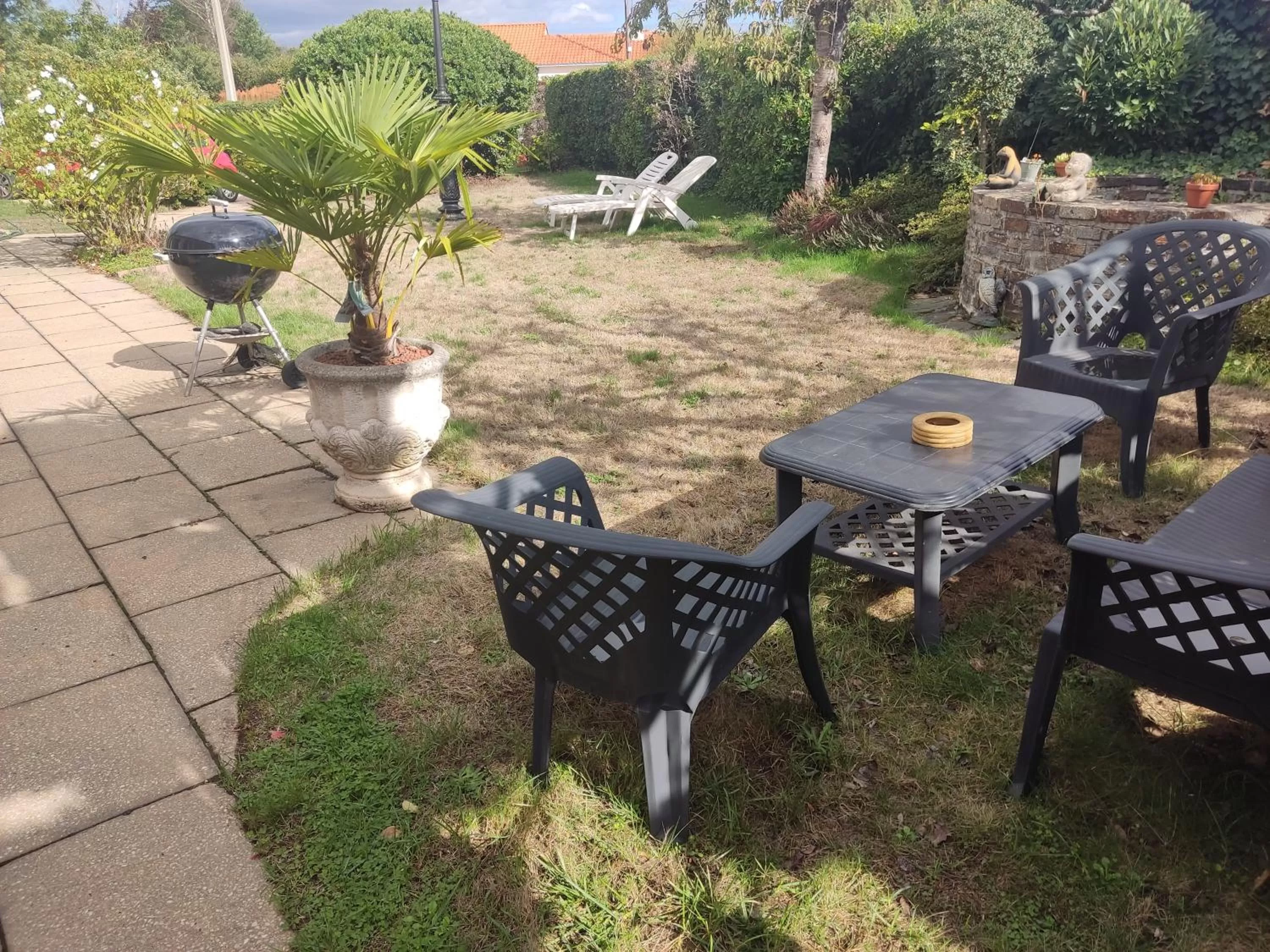 Patio in Chez Daniel & Catherine