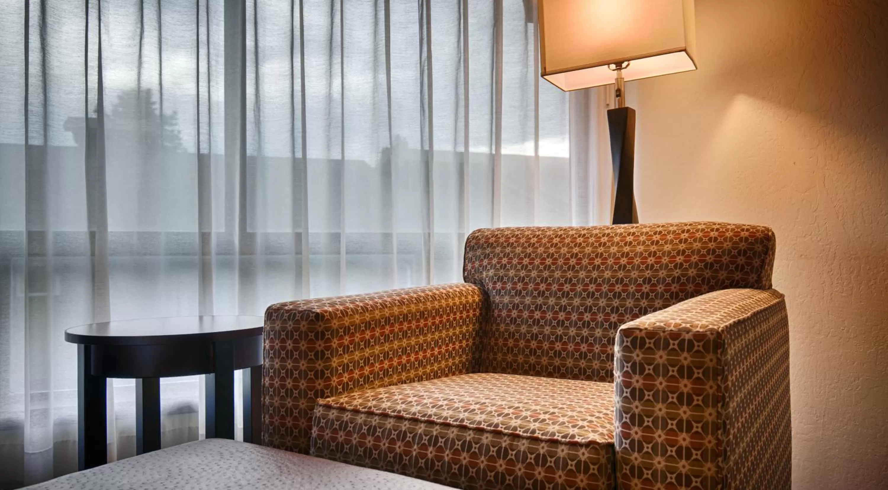 King Room with Patio and Courtyard View - Non-Smoking in Best Western Plus Tree House