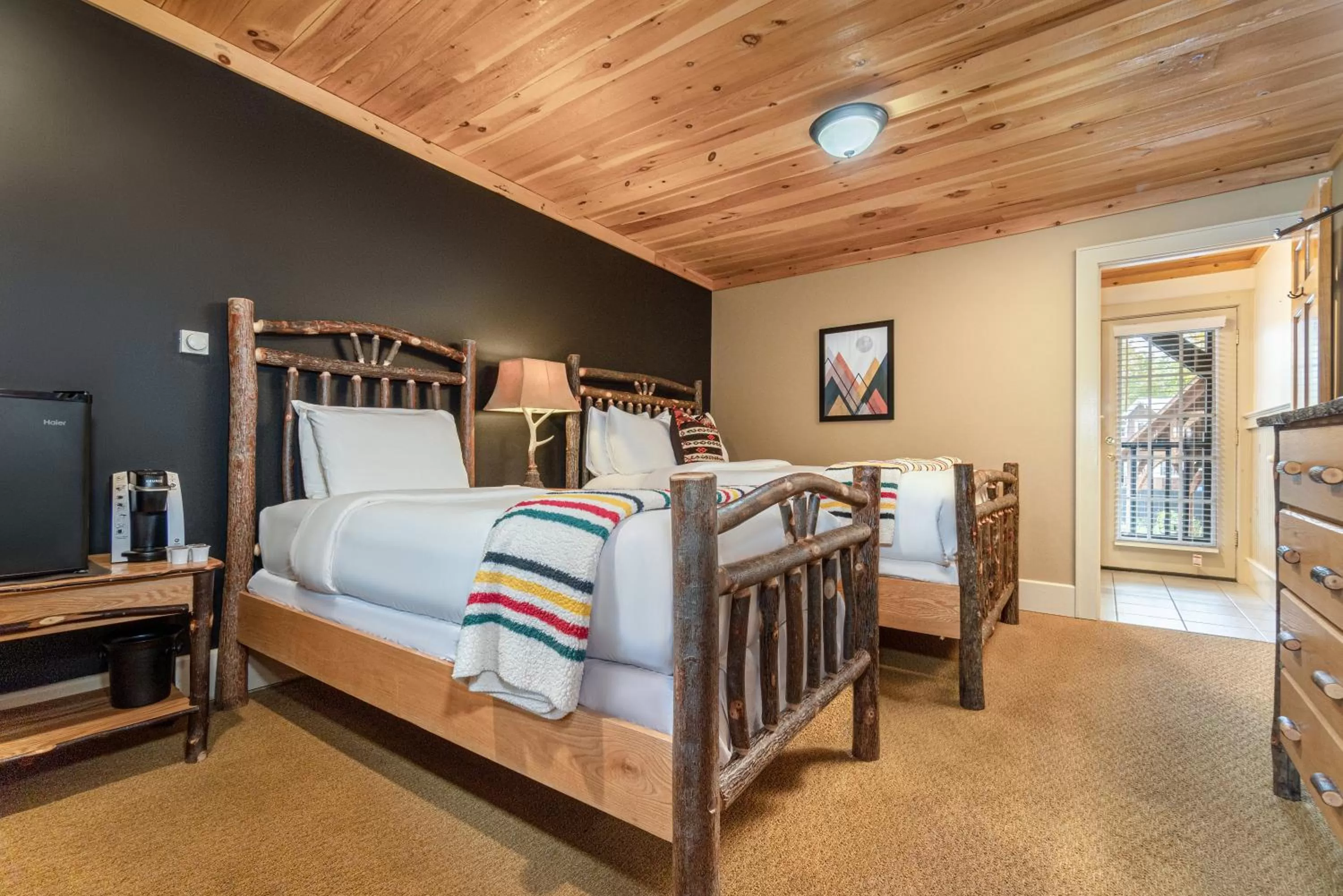 Standard Double or Twin Room with Balcony in The Alpine Lodge