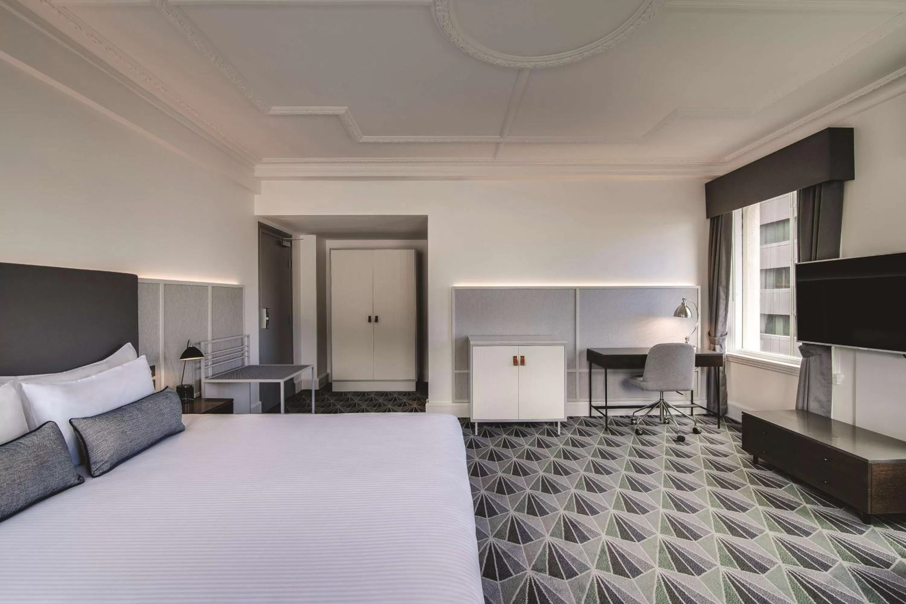 Bedroom, Bed in The Savoy Hotel on Little Collins Melbourne