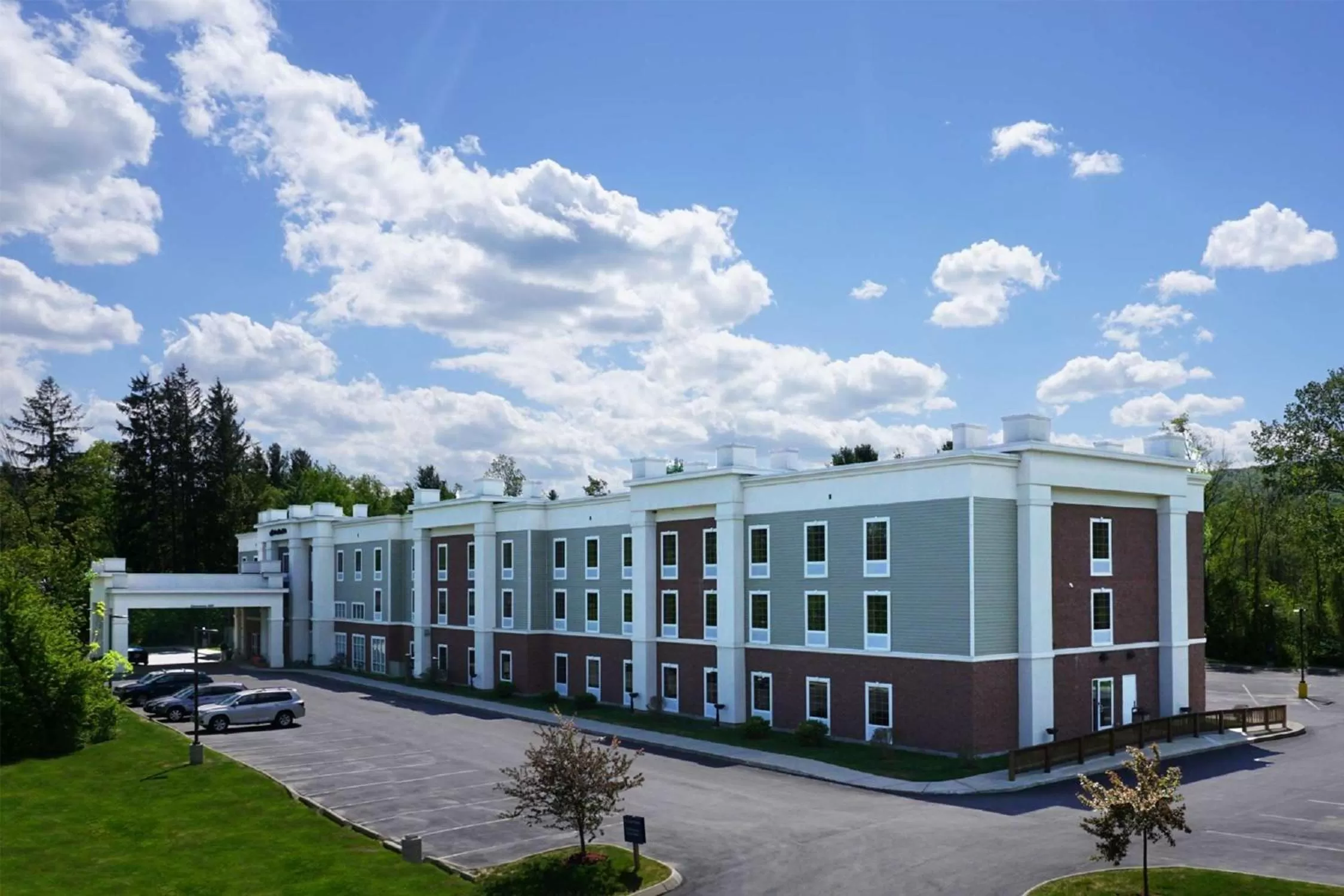Property building in Hampton Inn & Suites Berkshires-Lenox