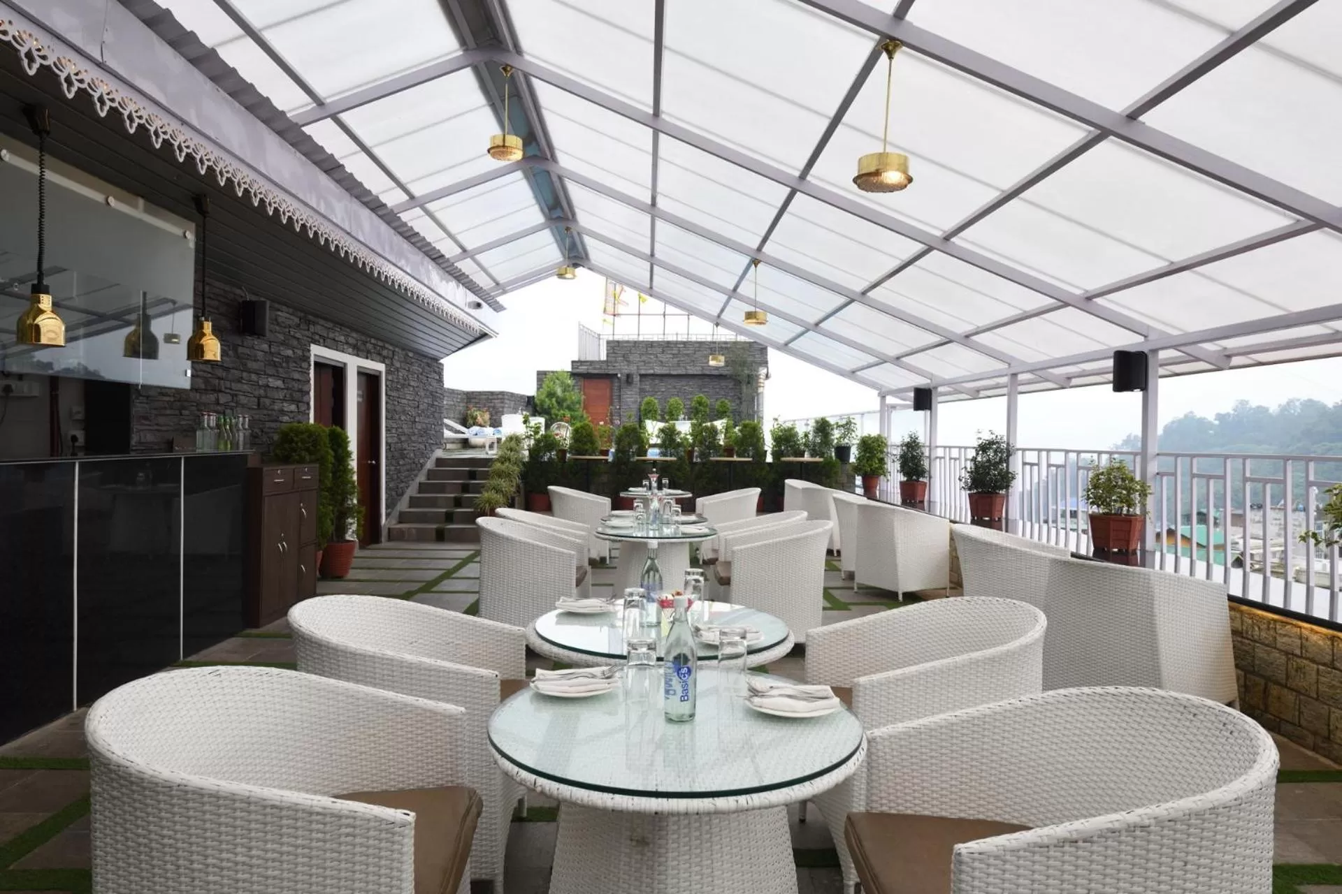 Ramada by Wyndham Gangtok Hotel & Casino Golden