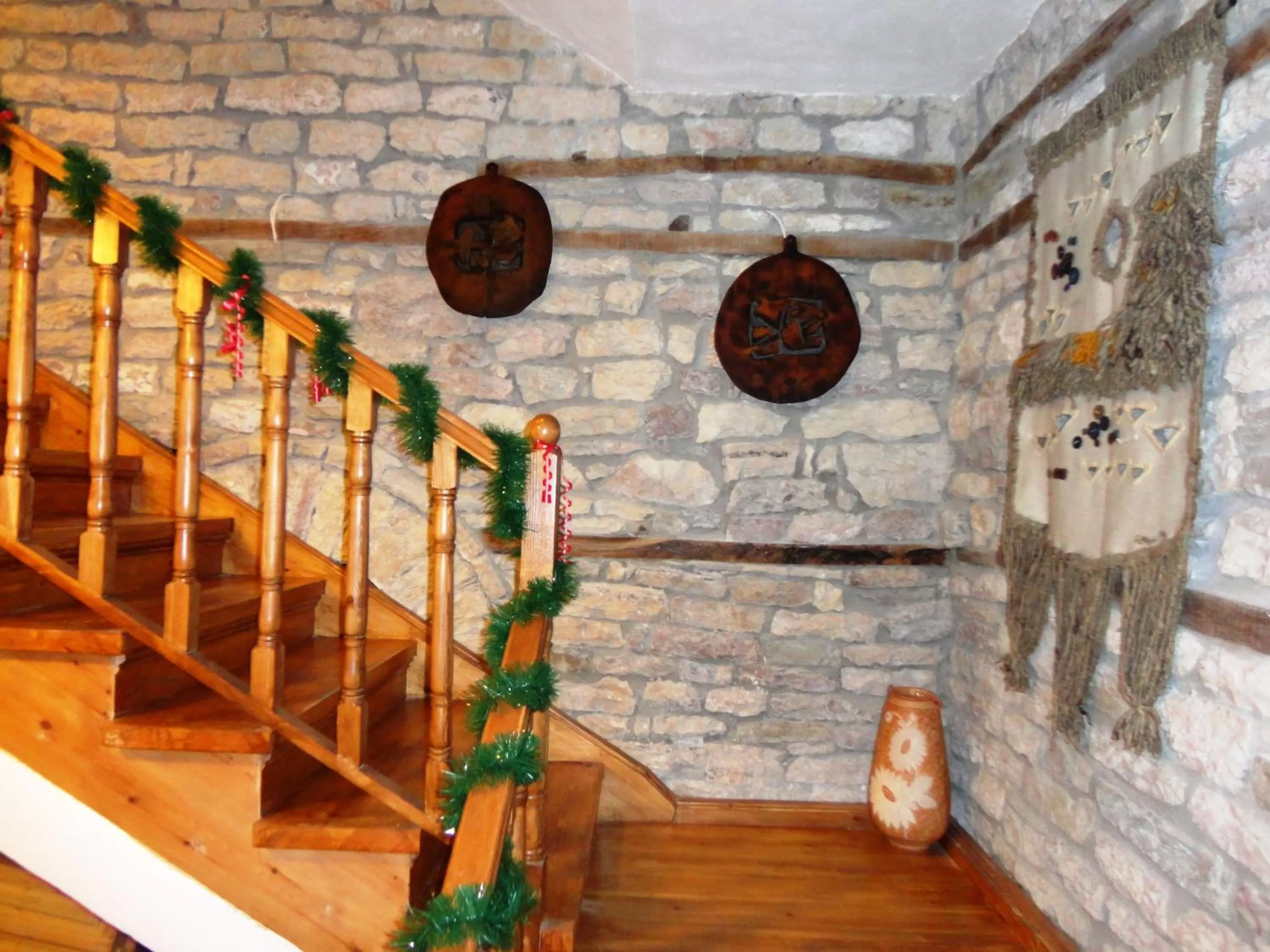 Decorative detail in Hotel Kalemi 2